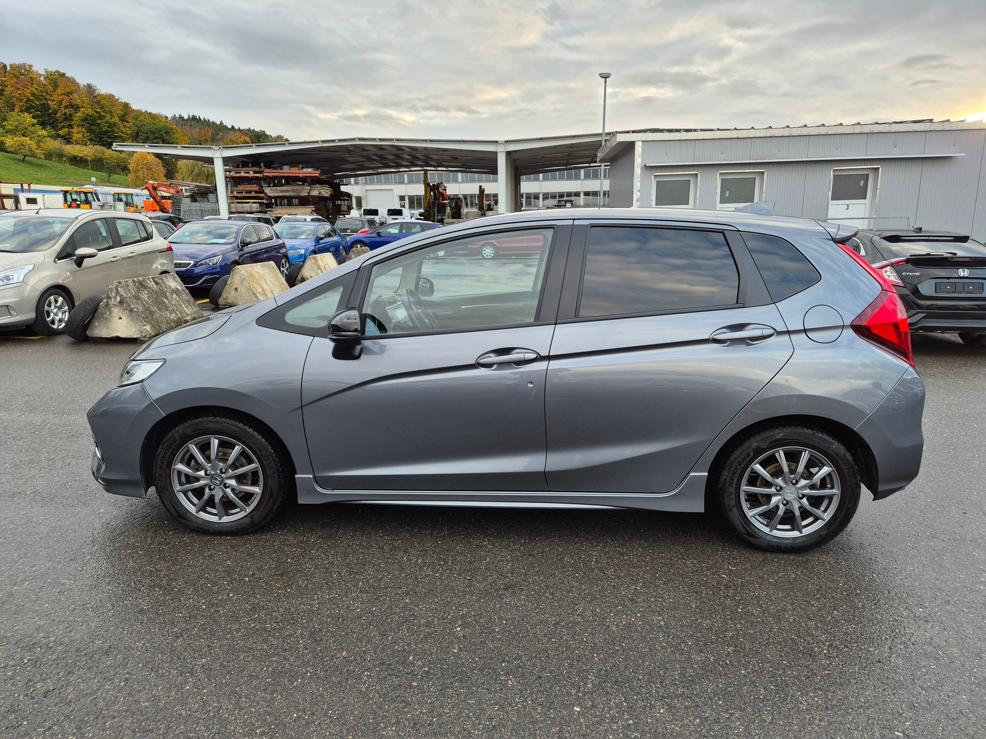 HONDA Jazz 1.5i-VTEC Dynamic-image-6