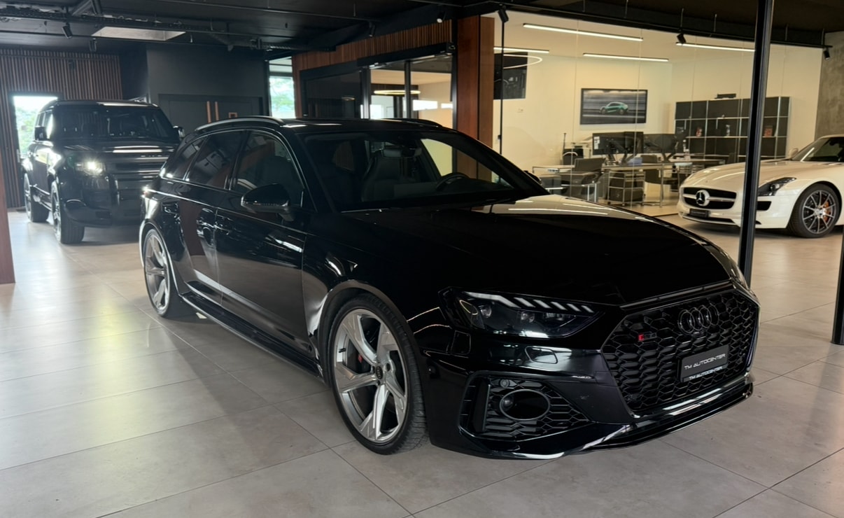 AUDI RS4 Avant quattro tiptronic-image-1