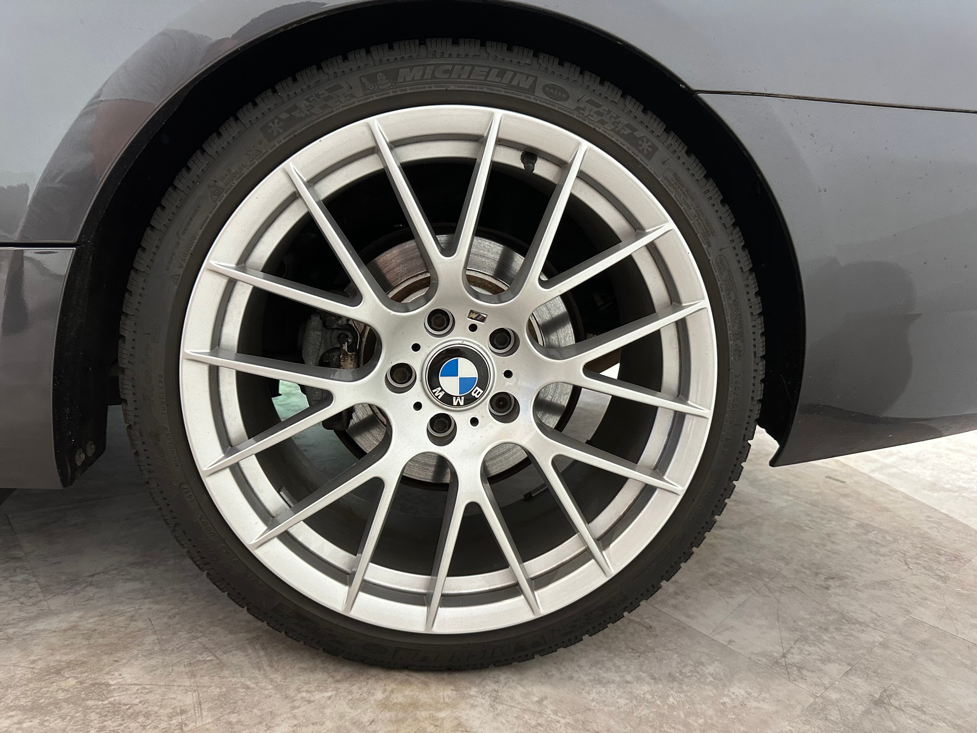 BMW 325i Coupé Aut./Top Ausstattung/Wenig km/Lückenlos BMW-Servicegepflegt/8 x Aluräder (M-Sport)-image-25