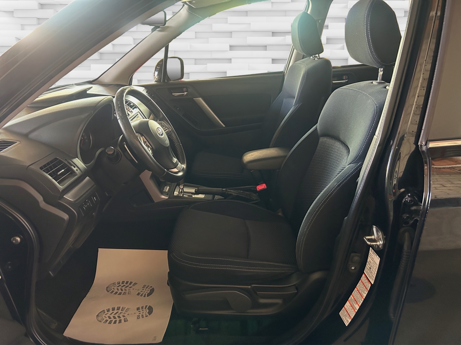 SUBARU Forester 2.0i Swiss Lineartronic-image-6