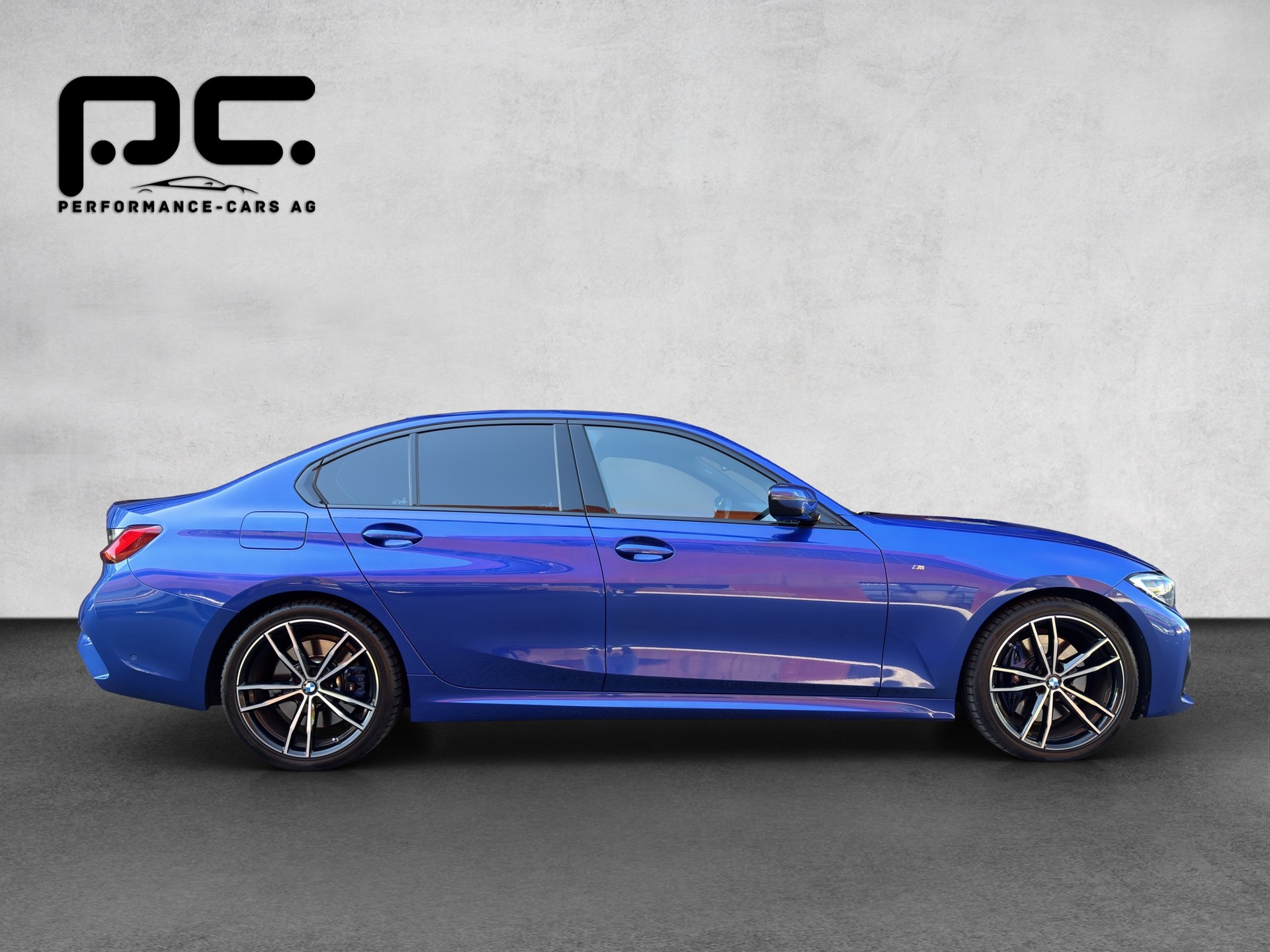 BMW 330i xDrive Steptronic M Sport-image-6