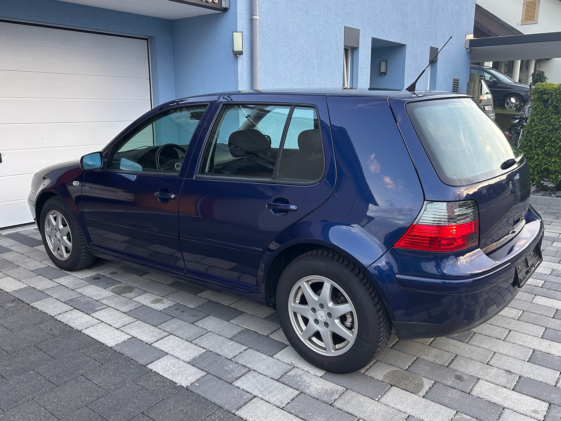 VW 1.8 20V Turbo 150 GTI-image-2