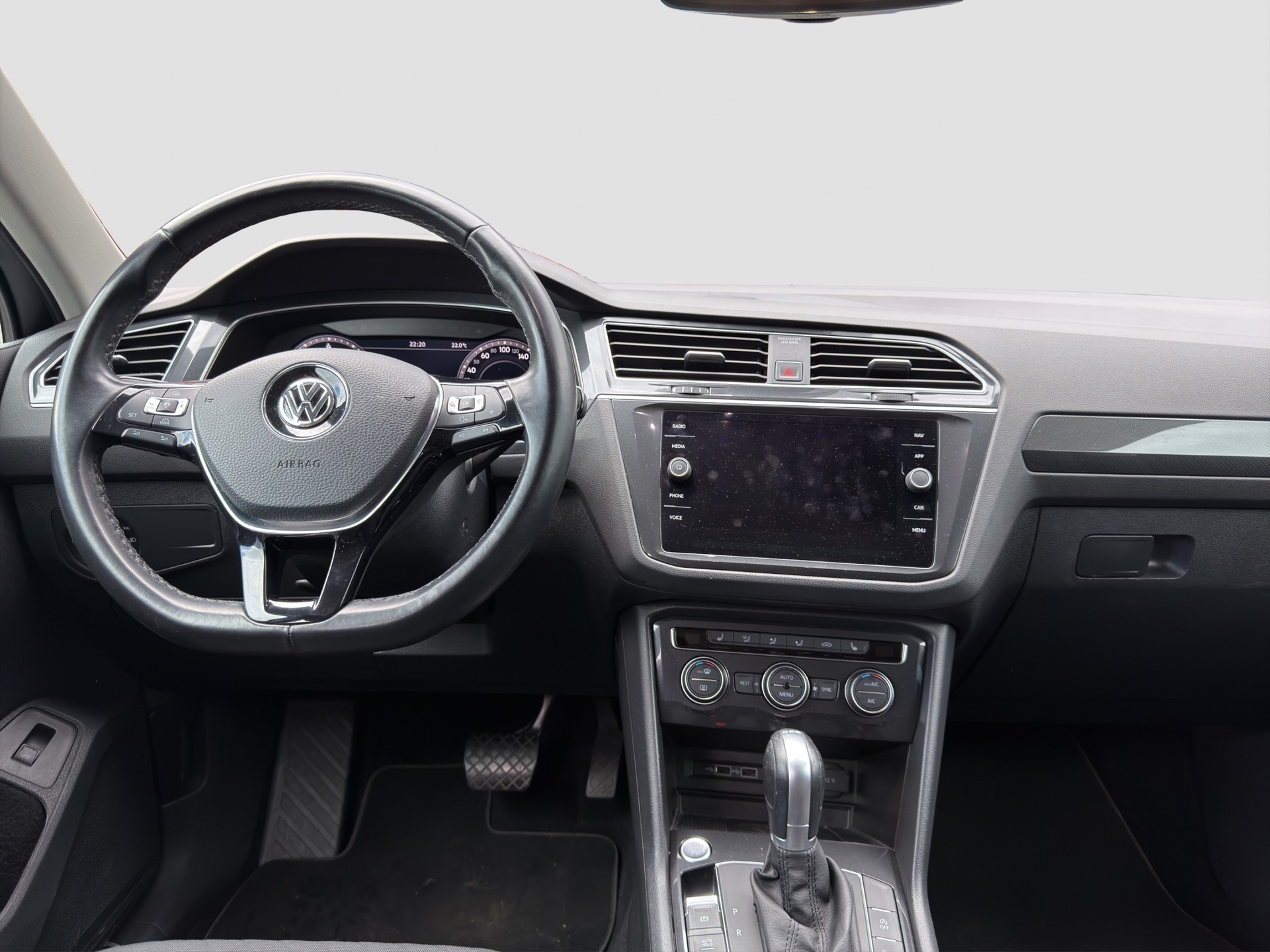 VW Tiguan 2.0TSI Comfortline 4Motion DSG-image-9