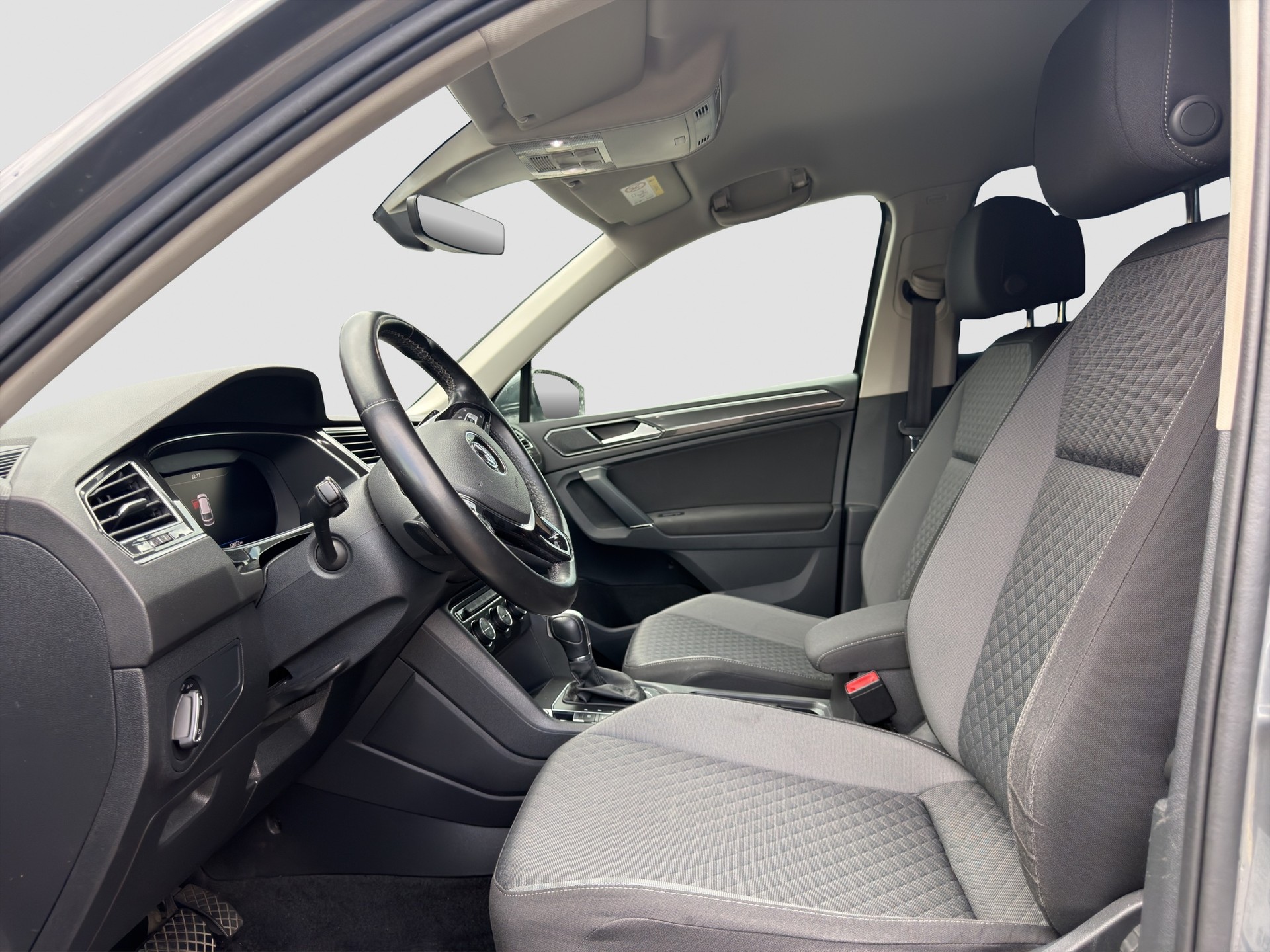 VW Tiguan 2.0TSI Comfortline 4Motion DSG-image-11