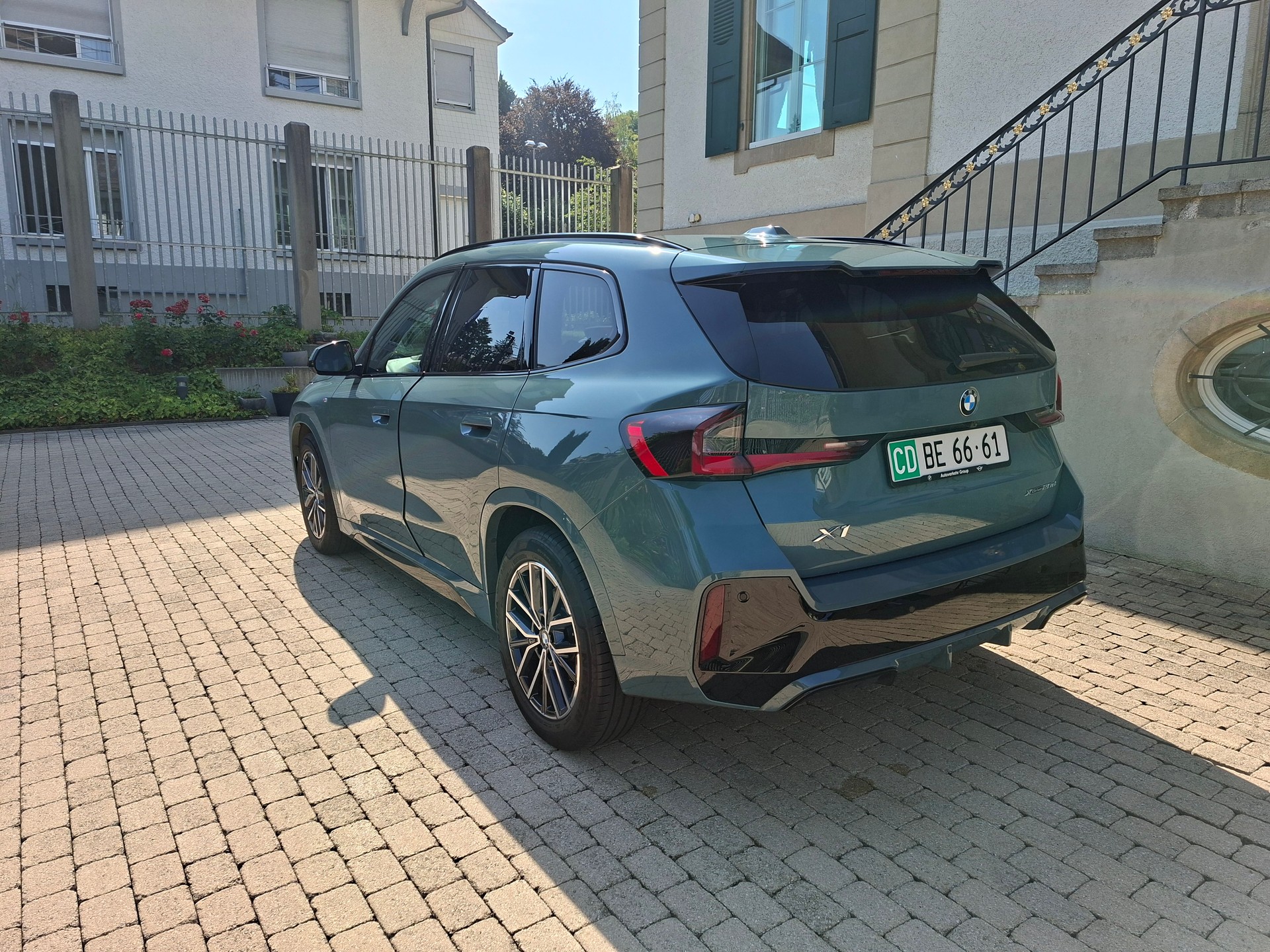 BMW 20d xDrive-image-2