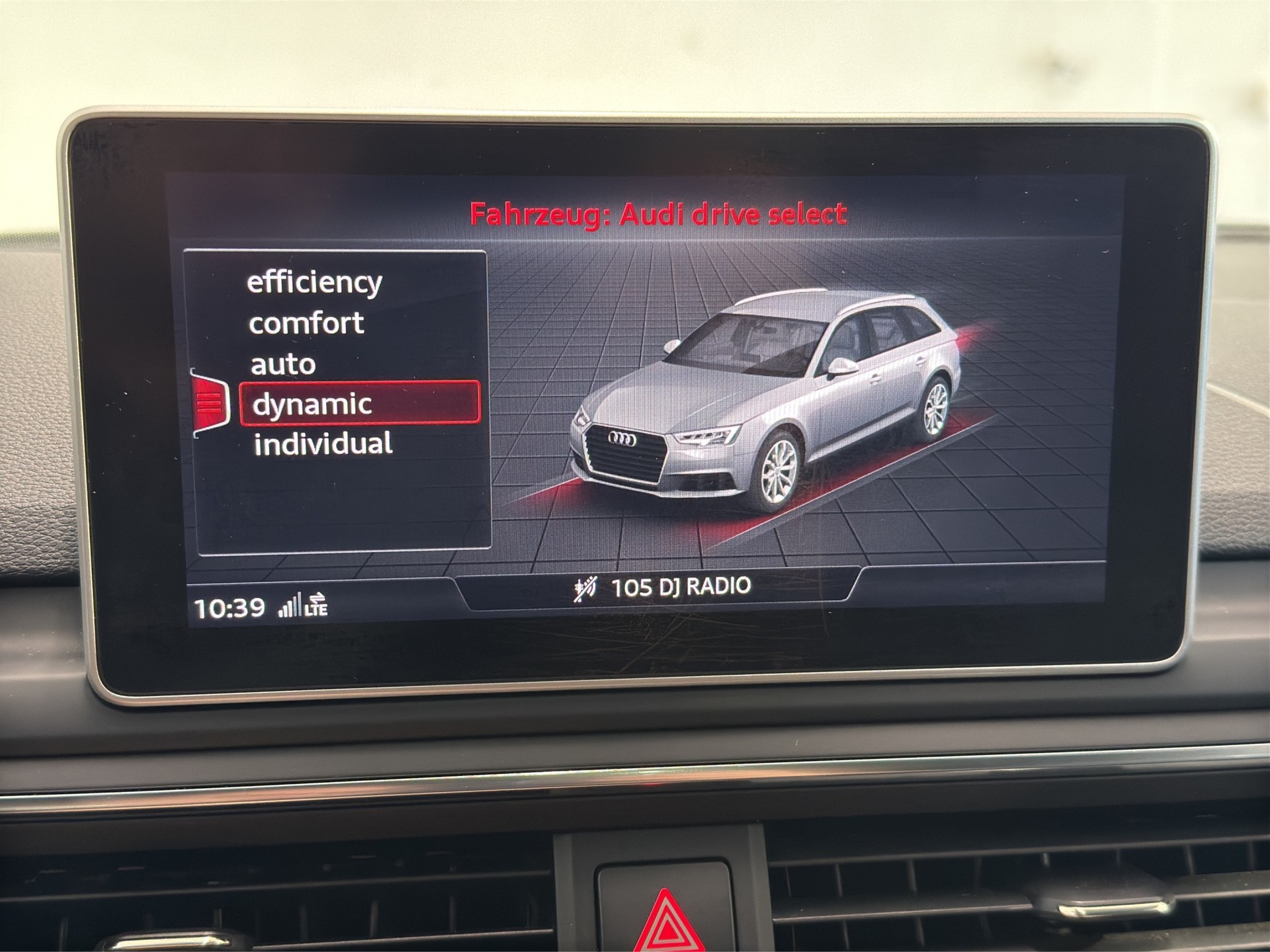 AUDI S4 Avant 3.0 TFSI quattro tiptronic-image-21