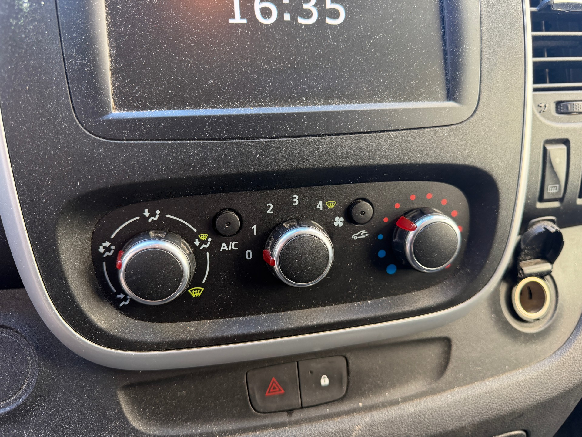 FIAT L2 H1 2.0 MJ 120 Base-image-11