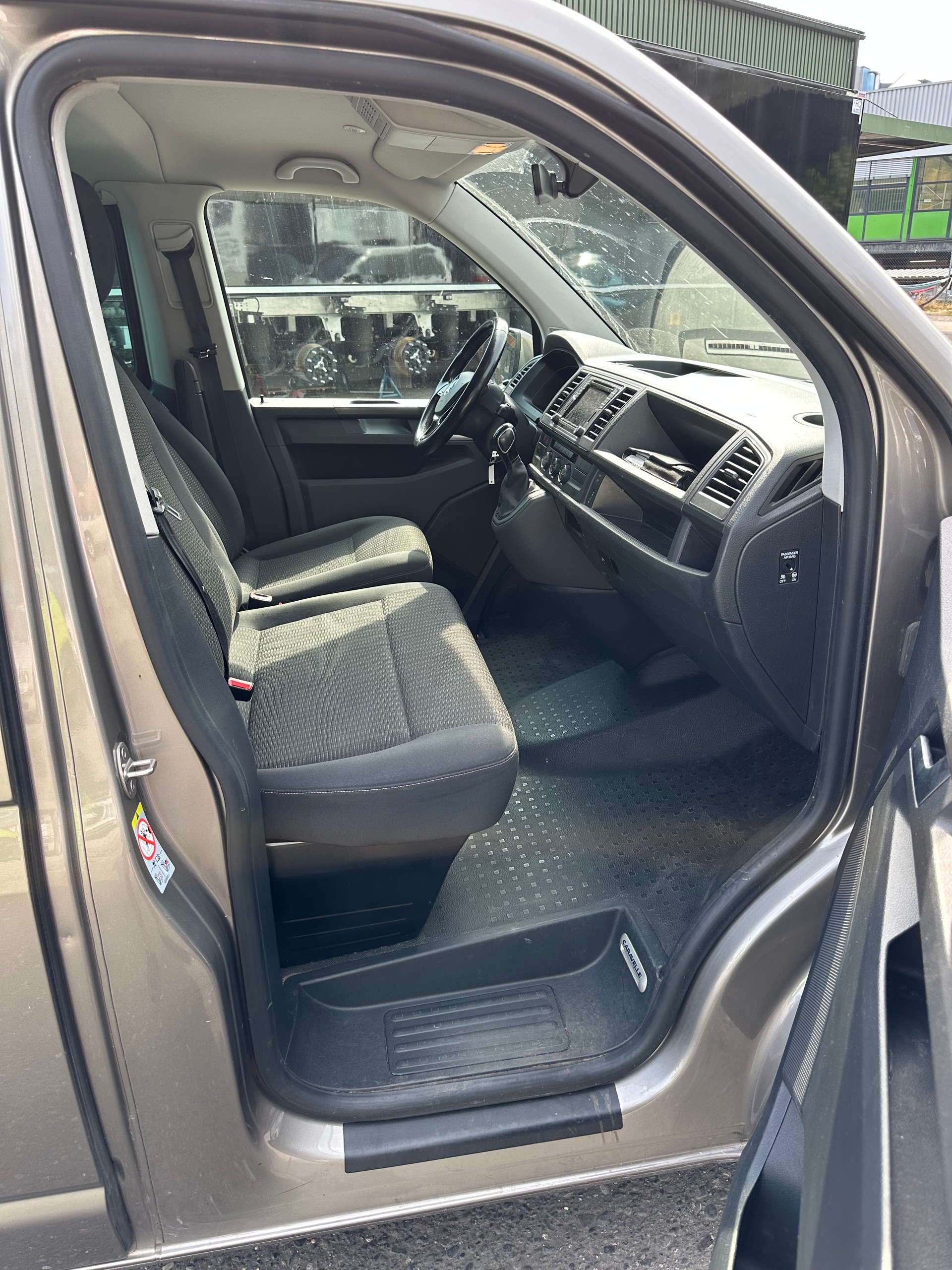 VW T6 2.0 TDI DSG-image-12