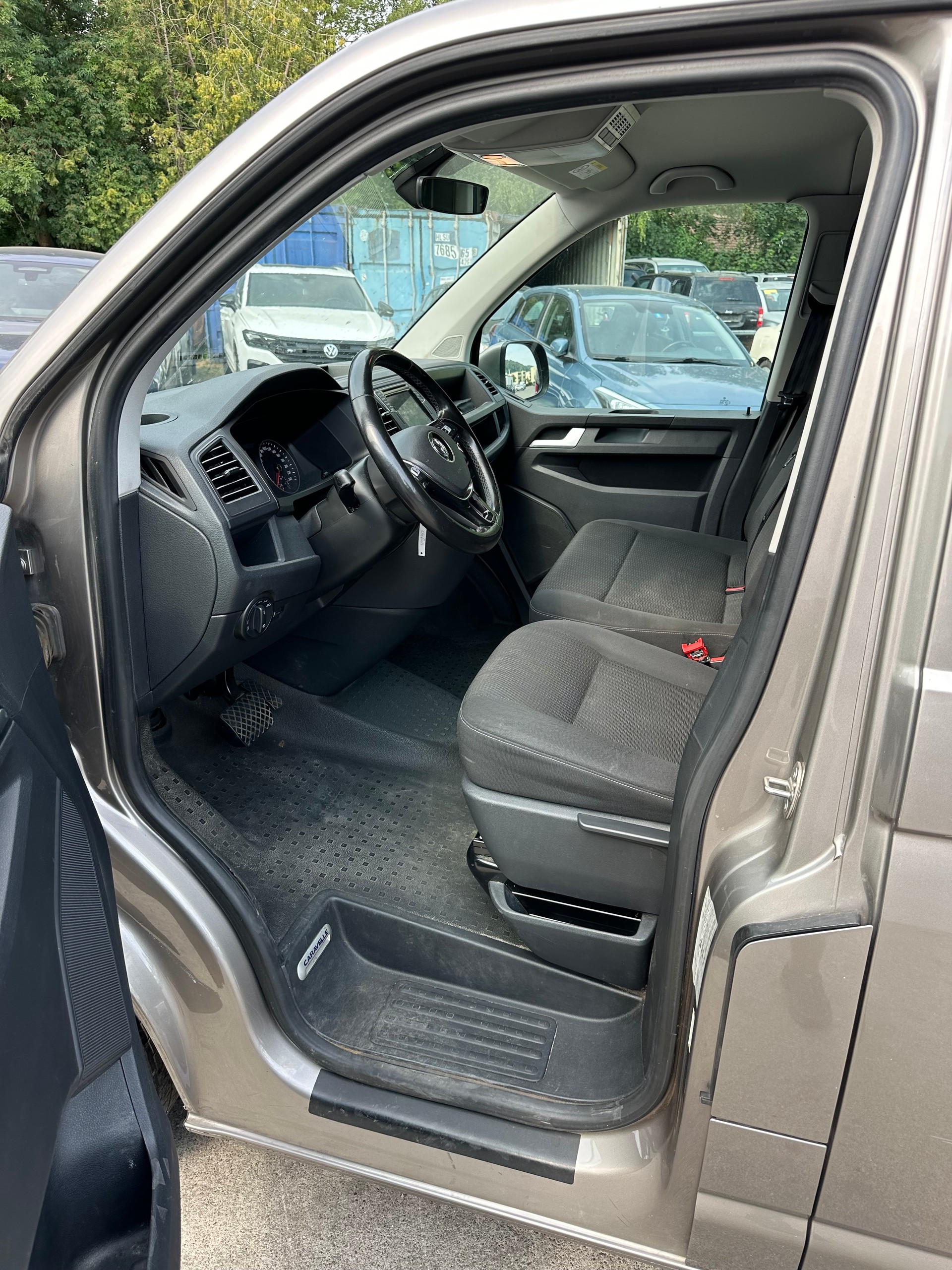 VW T6 2.0 TDI DSG-image-6