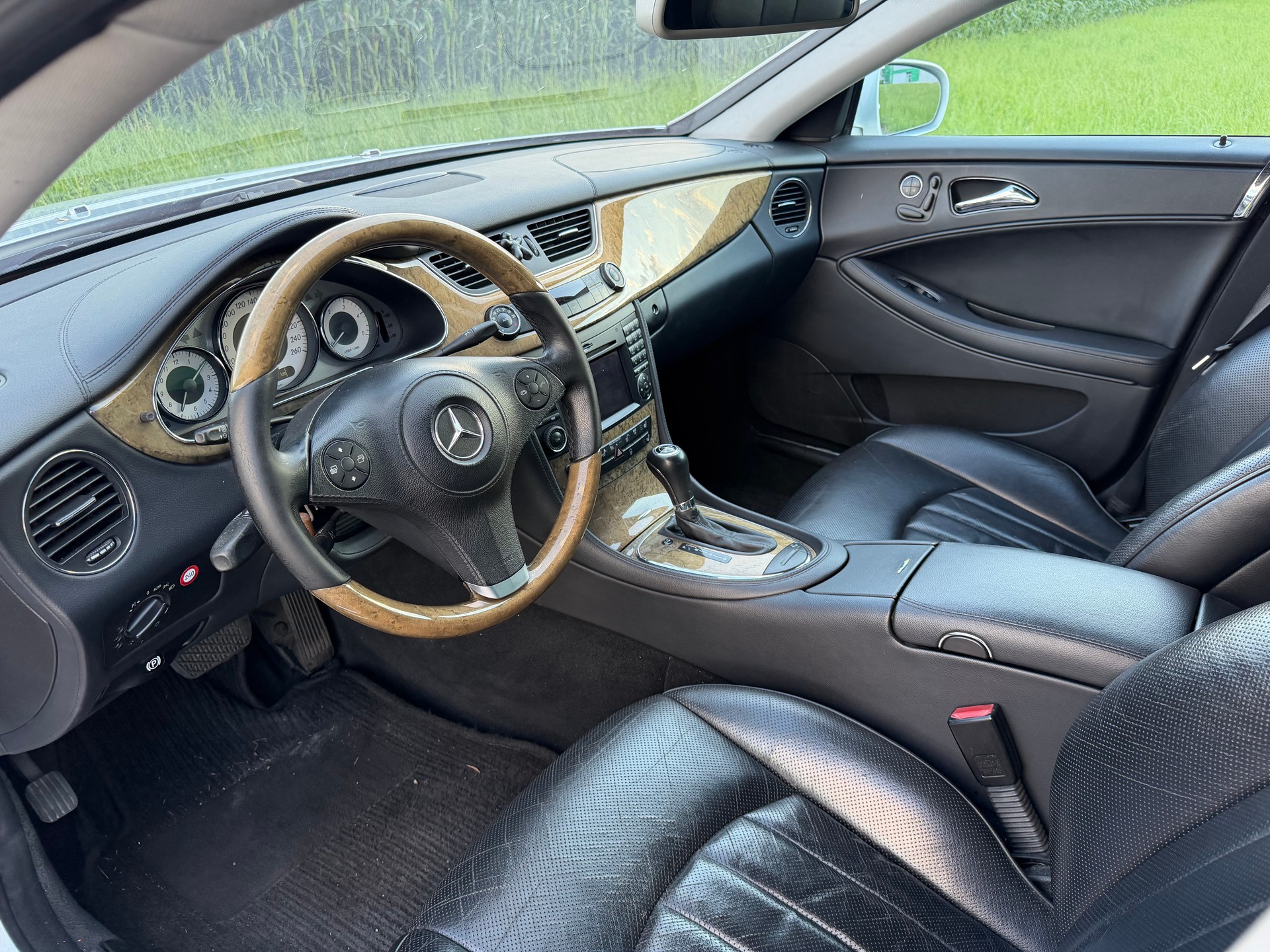 MERCEDES-BENZ CLS 350 CDI (320 CDI) 7G-Tronic-image-8