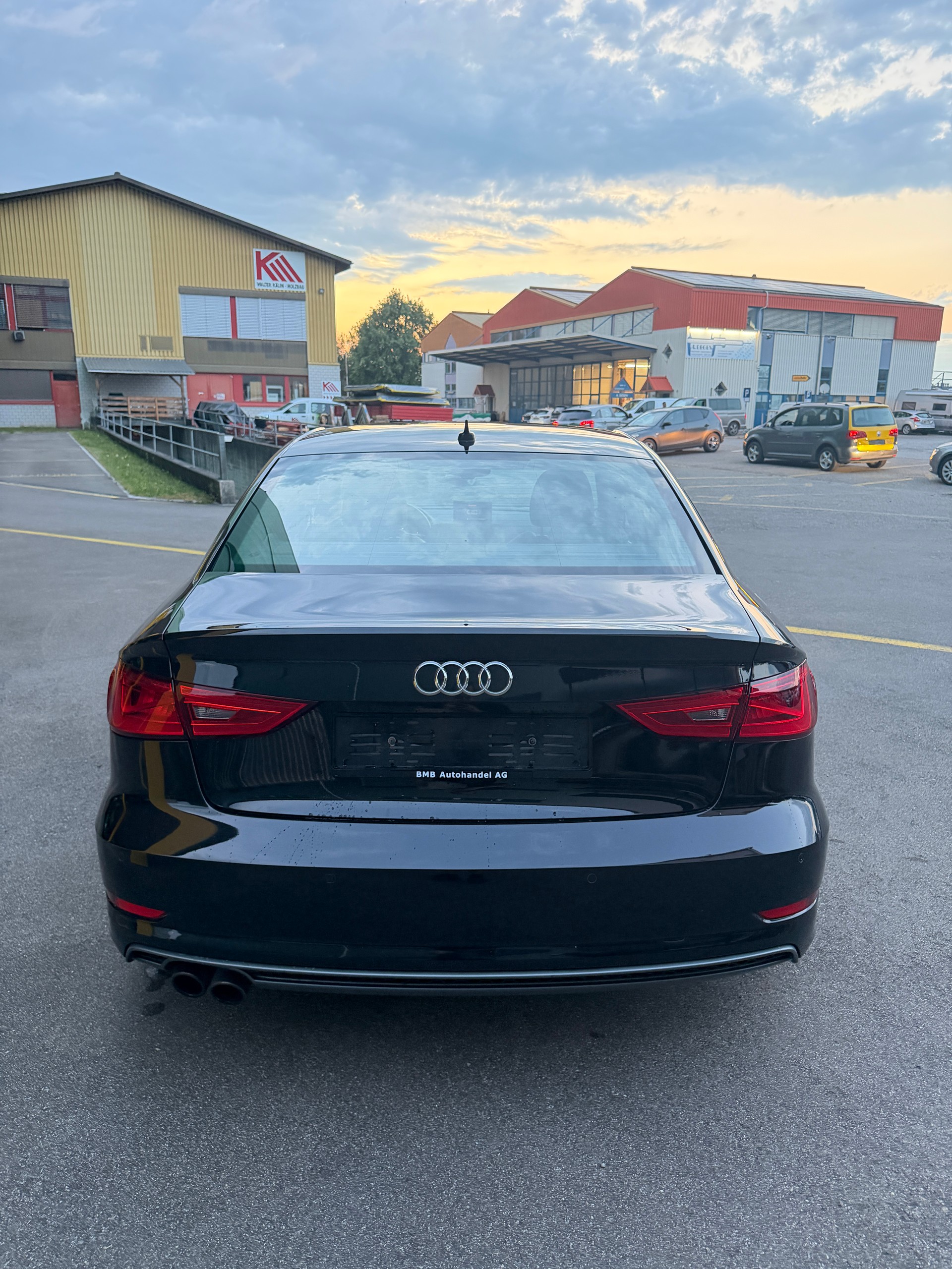 AUDI A3 Limousine 1.8 TFSI Ambition quattro S-tronic-image-5