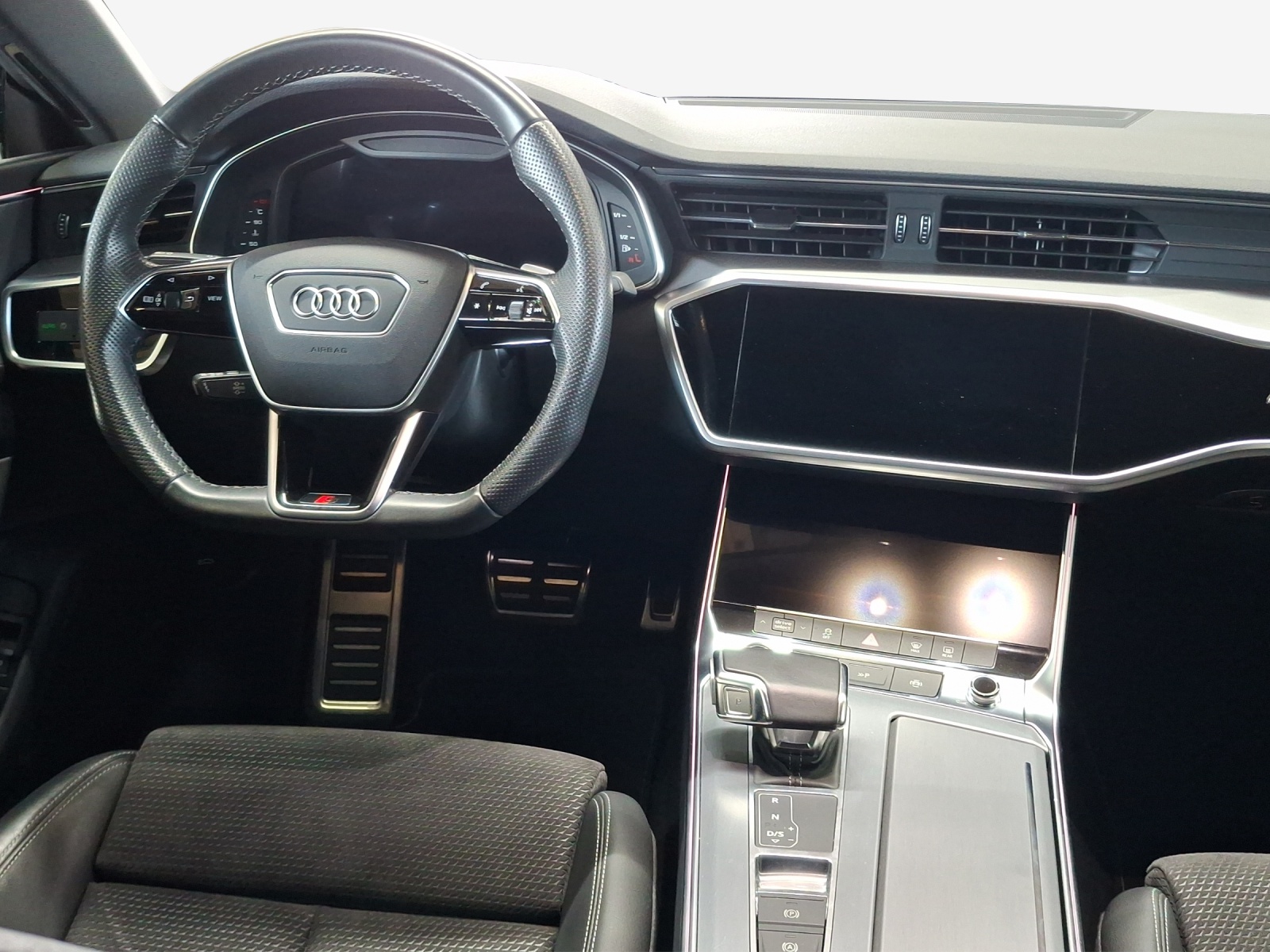 AUDI A7 Sportback 45 TFSI quattro S-tronic-image-8