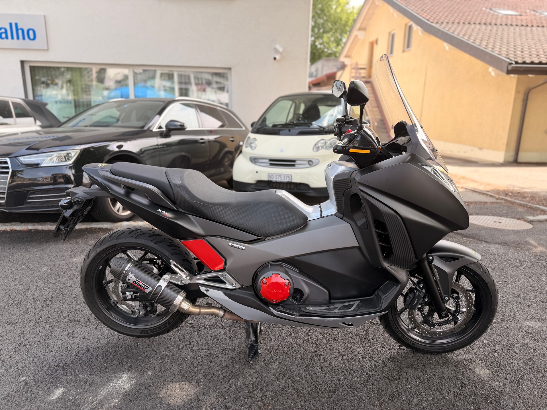 HONDA NC 750 S DCT ABS-image-2
