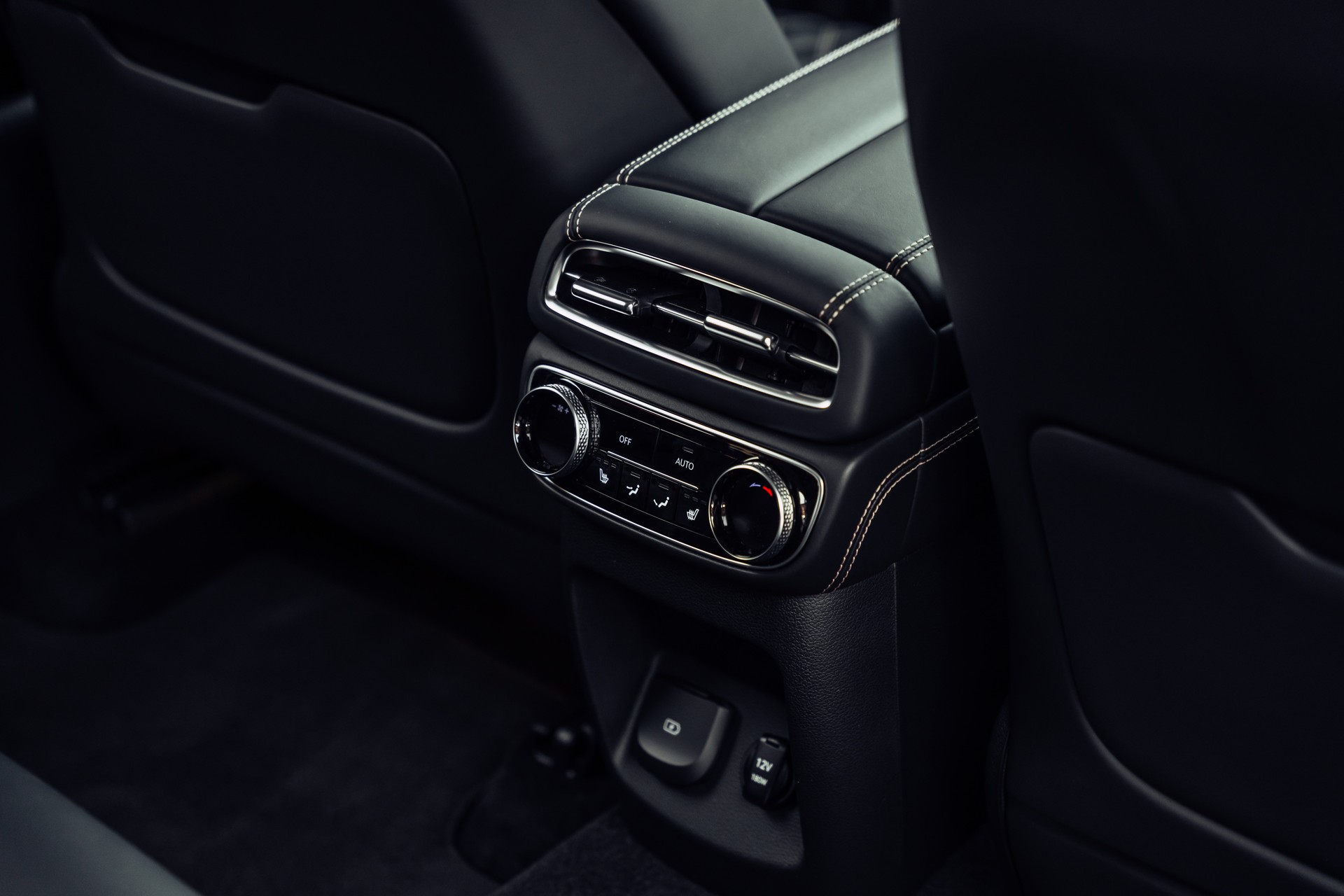 GENESIS GV80 2.5 TGDI Luxus AT8 AWD-image-14