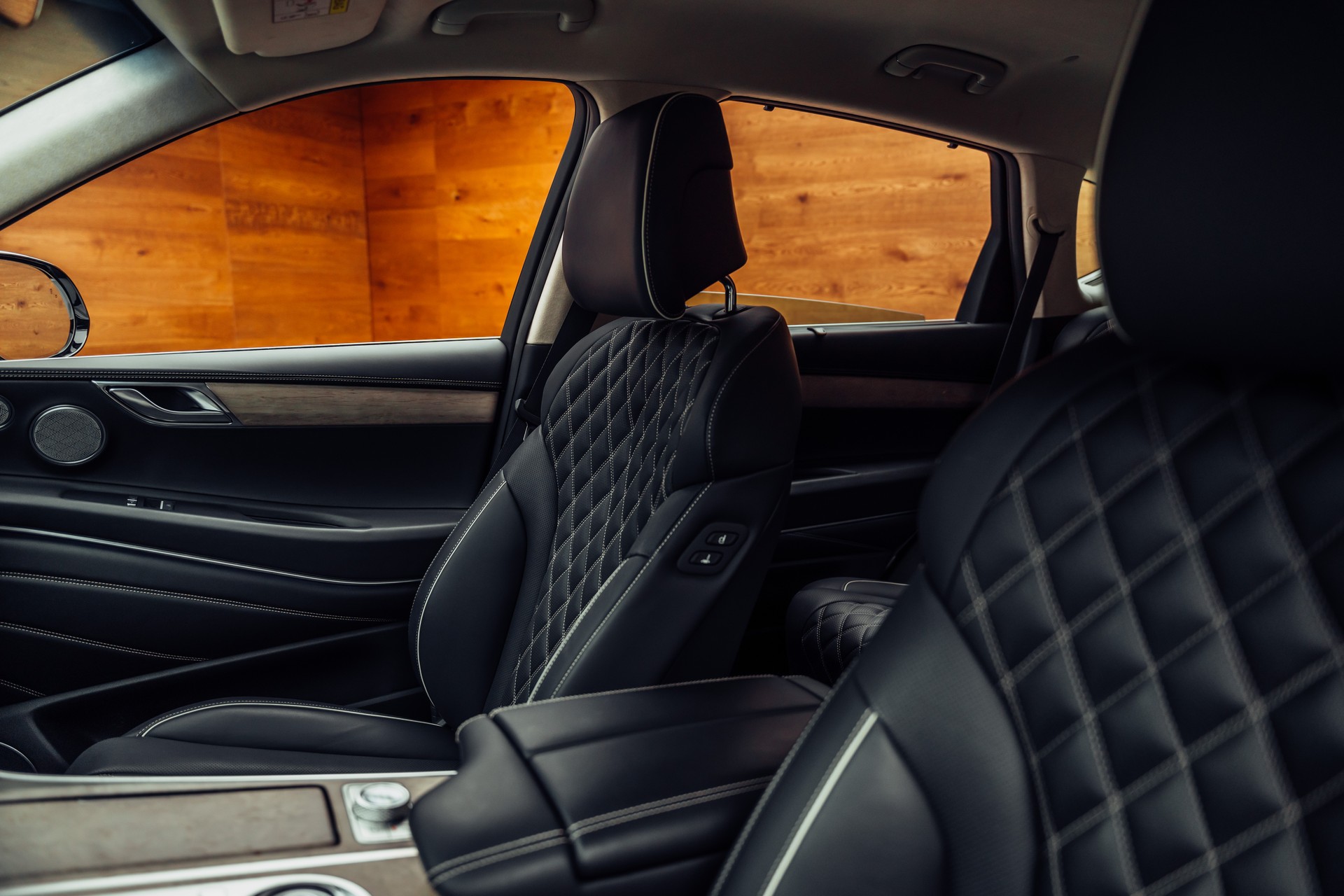 GENESIS GV80 2.5 TGDI Luxus AT8 AWD-image-7
