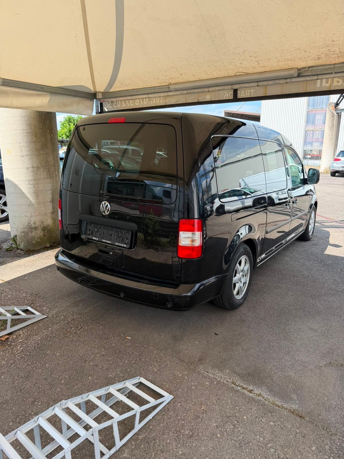 VW Caddy Maxi 2.0 EcoFuel-image-4