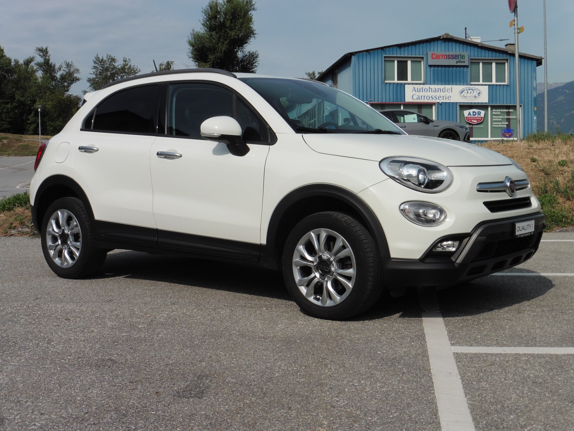 FIAT 500X 1.4T Cross 4x4 Automatic-image-2