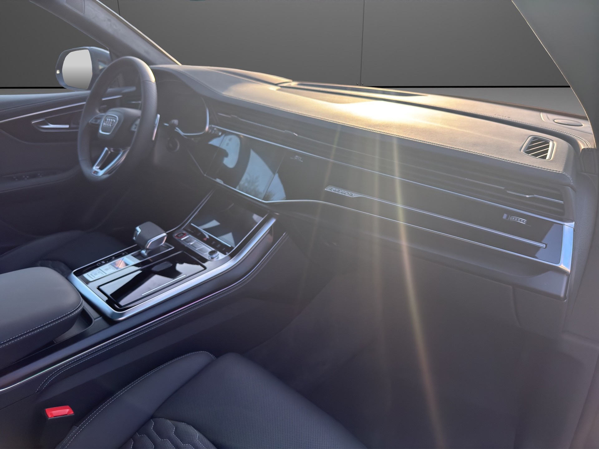 AUDI RSQ8 performance quattro-image-11