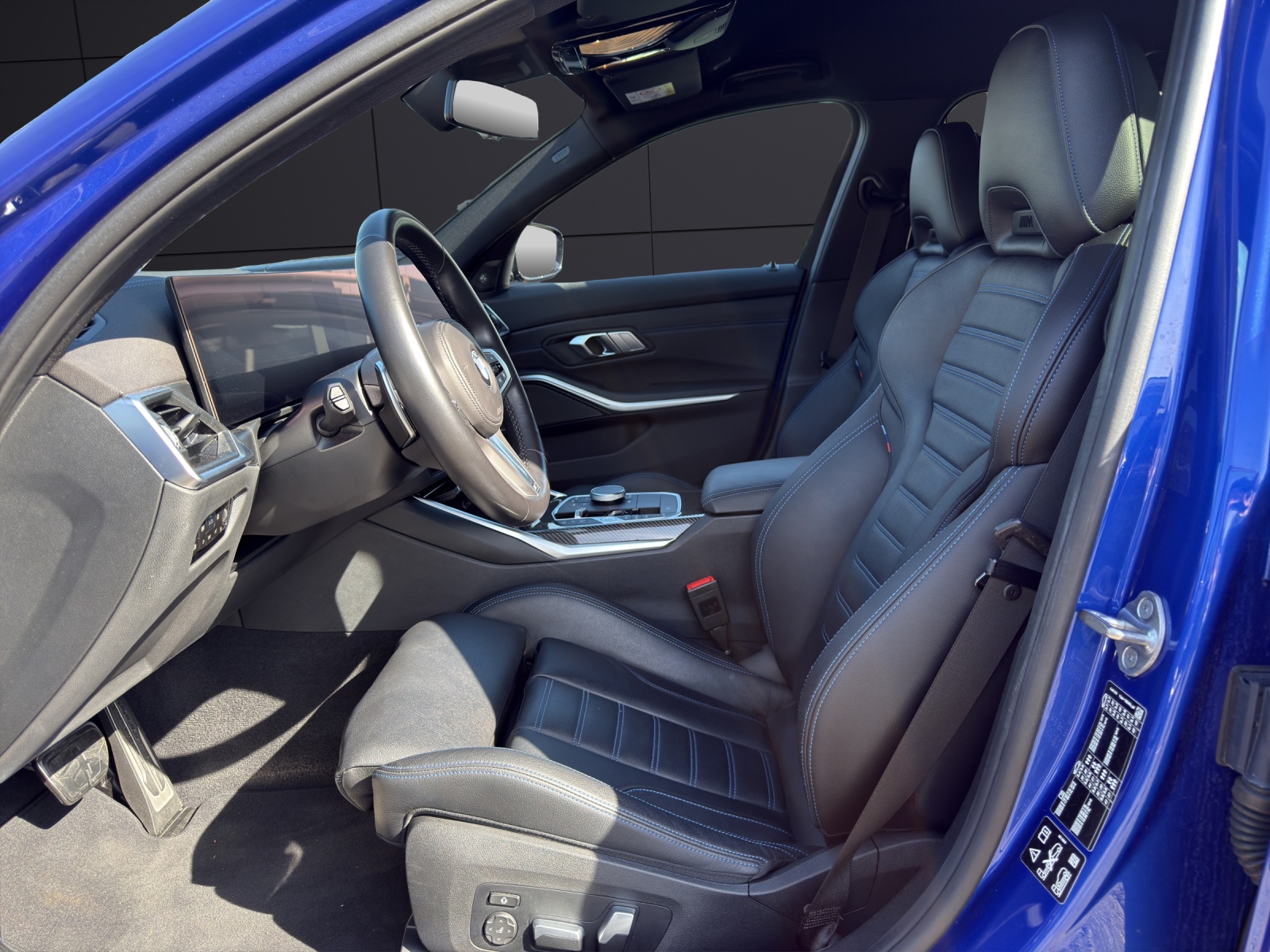 BMW M340d xDrive Touring-image-1