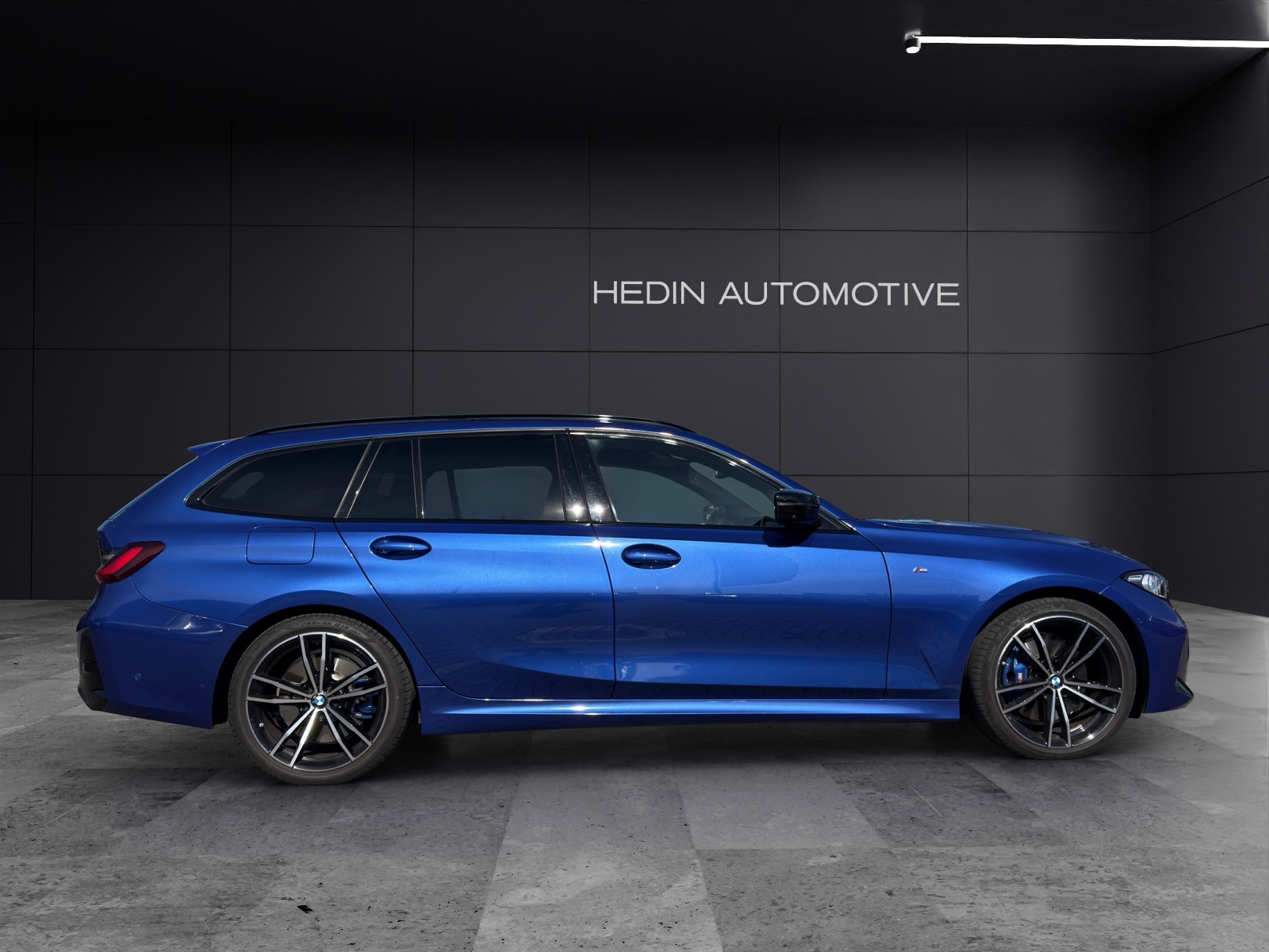 BMW M340d xDrive Touring-image-8
