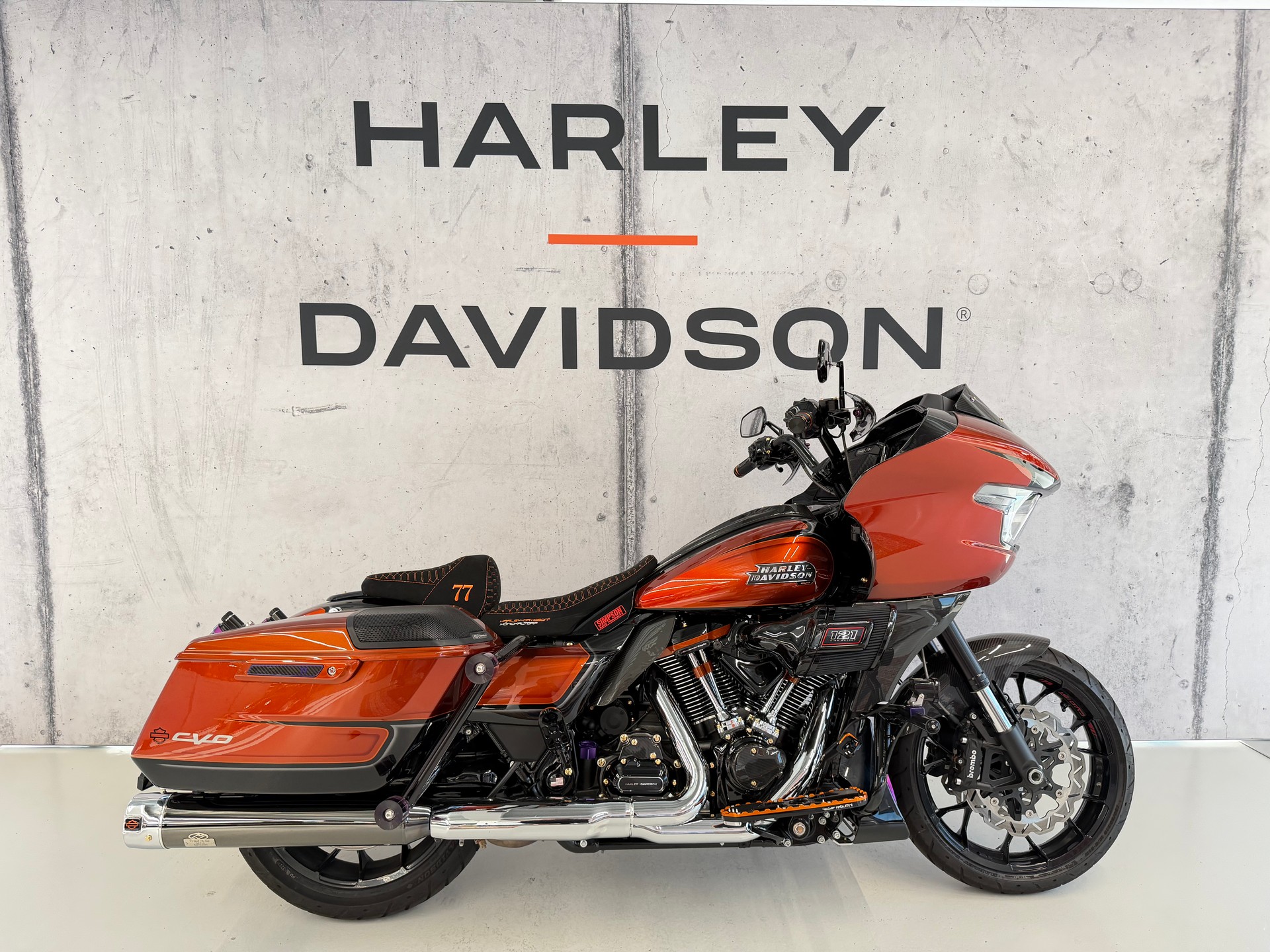 HARLEY-DAVIDSON FLTRXSTSE Road Glide 121 CVO