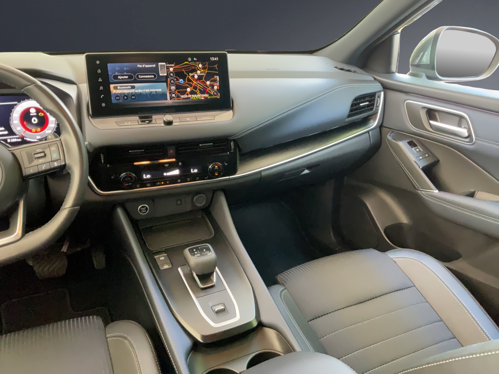NISSAN Qashqai 1.3 MHEV Tekna-image-10