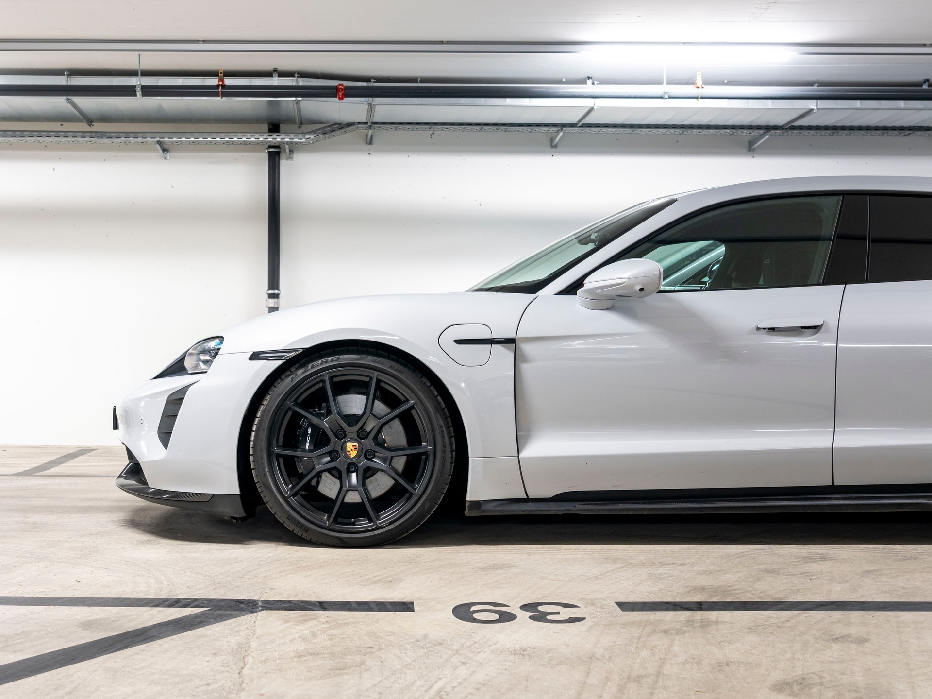 PORSCHE Taycan GTS Sport Turismo Performance Plus 93,4kWh-image-6