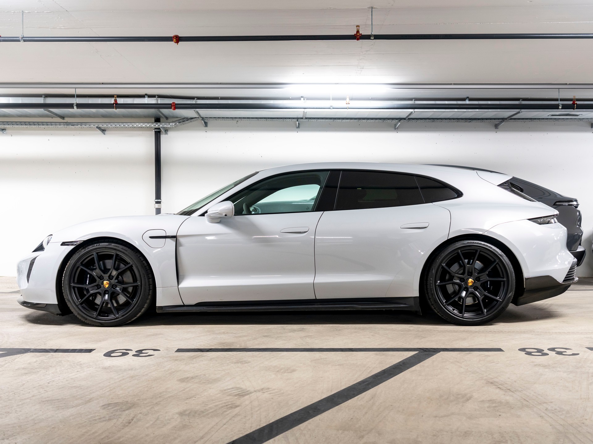PORSCHE Taycan GTS Sport Turismo Performance Plus 93,4kWh-image-1