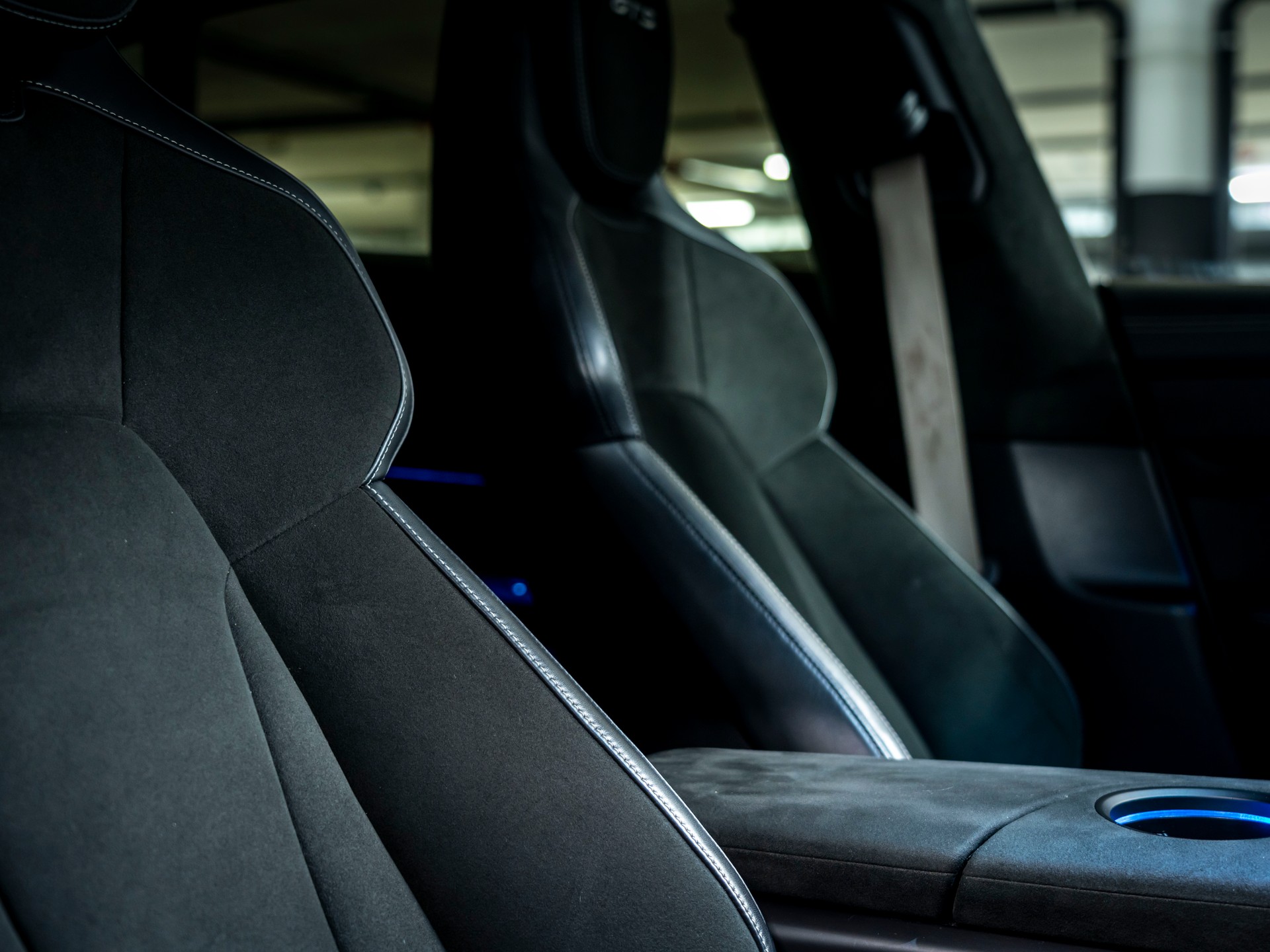 PORSCHE Taycan GTS Sport Turismo Performance Plus 93,4kWh-image-25
