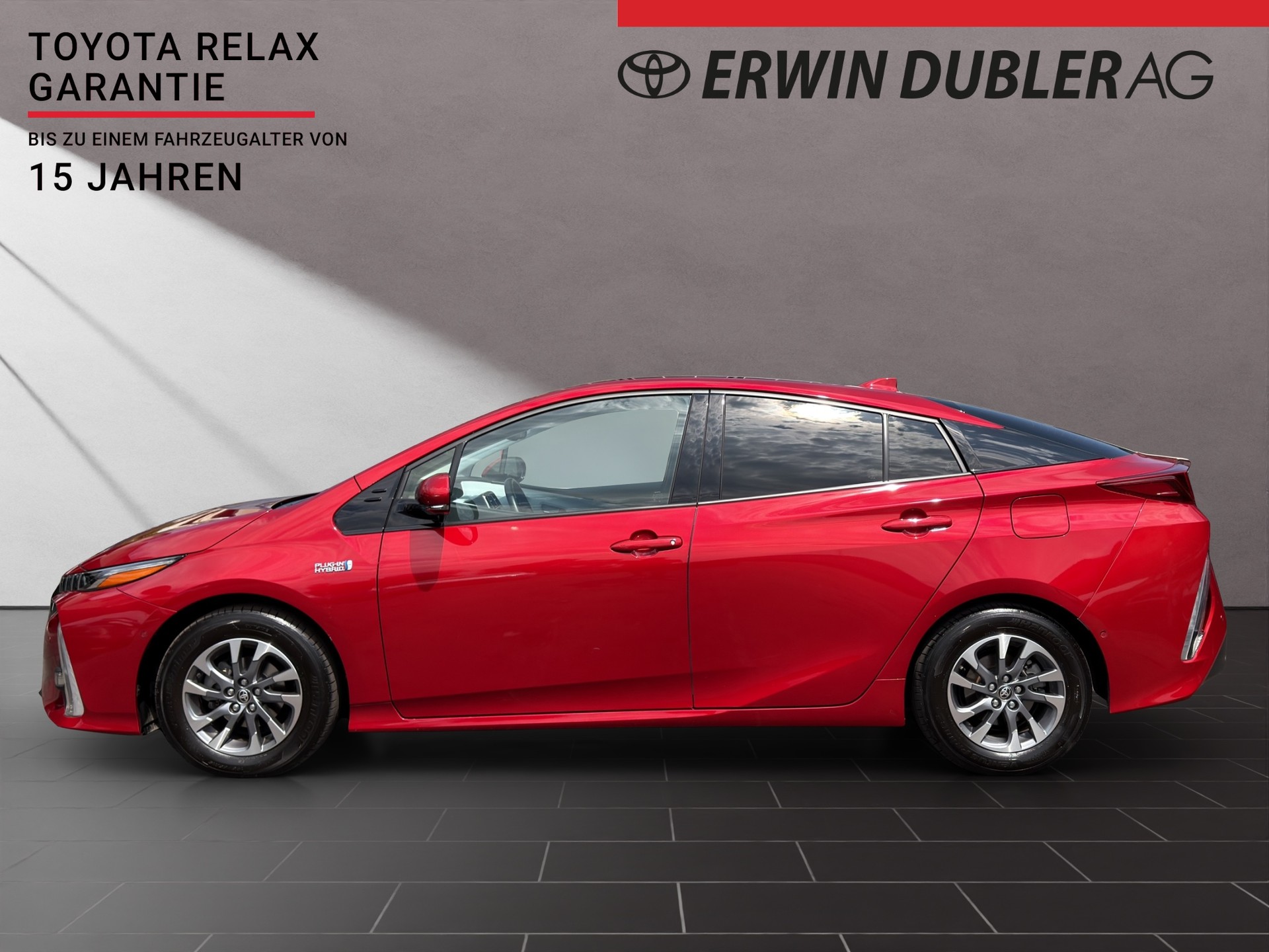 TOYOTA Prius 1.8 VVTi HSD Plug-In Premium-image-1