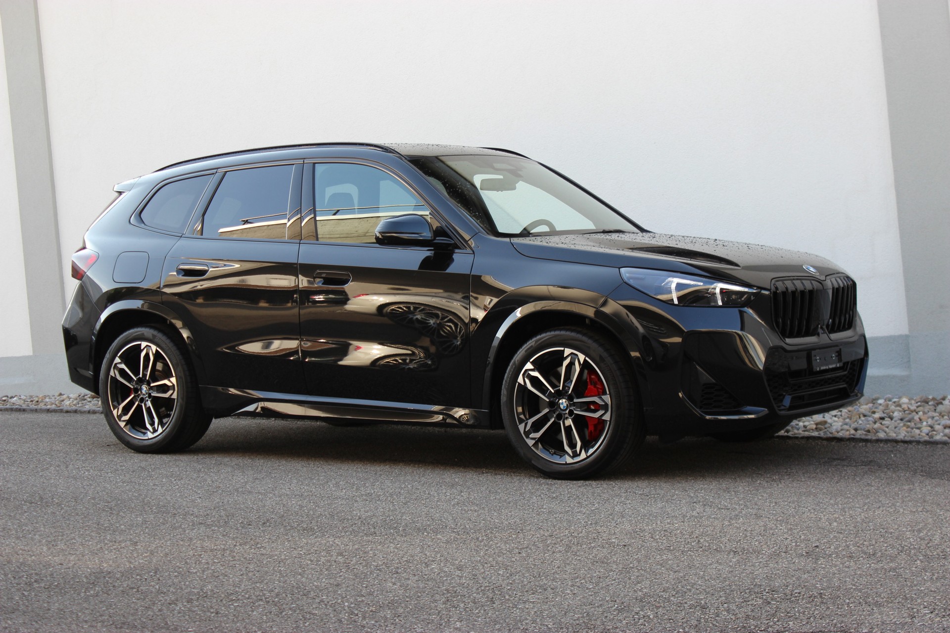 BMW X1 xDrive 23i 48V M Sport Pro-image-5