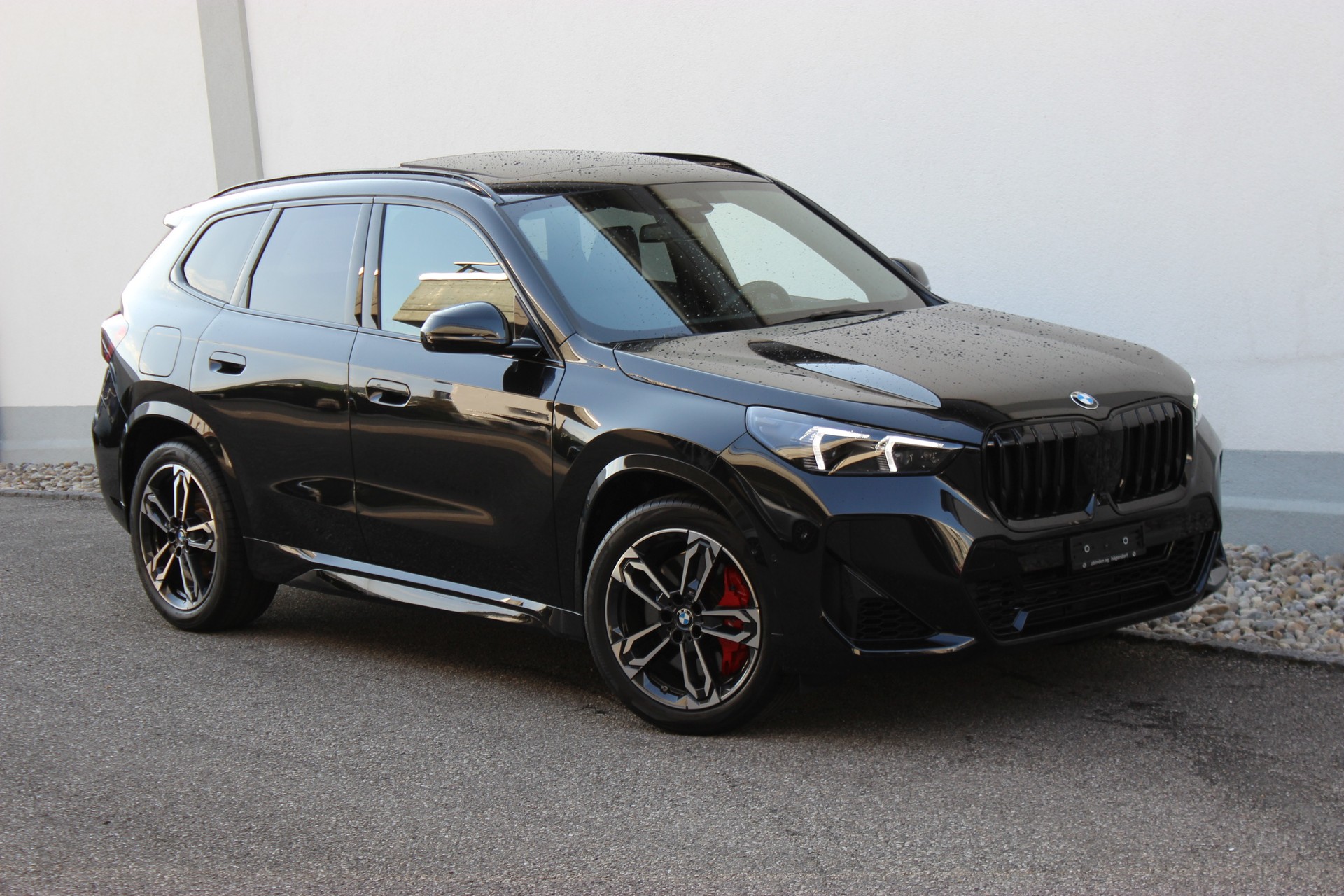 BMW X1 xDrive 23i 48V M Sport Pro-image-0