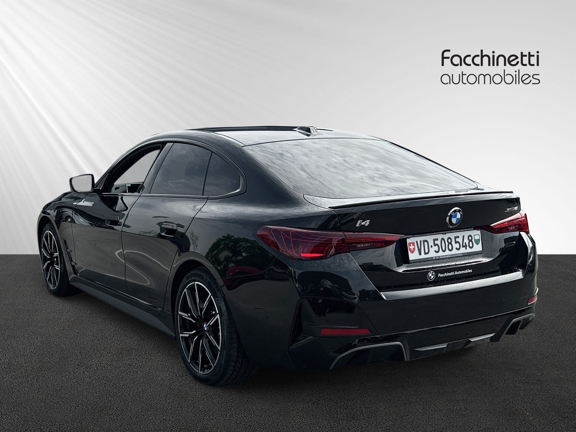 BMW i4 xDrive 40 M Sport Pro-image-2