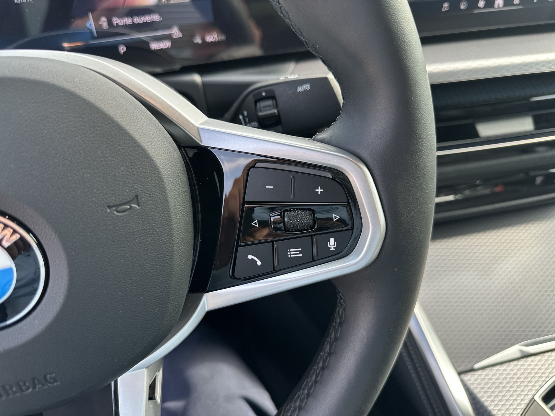 BMW i4 xDrive 40 M Sport Pro-image-15
