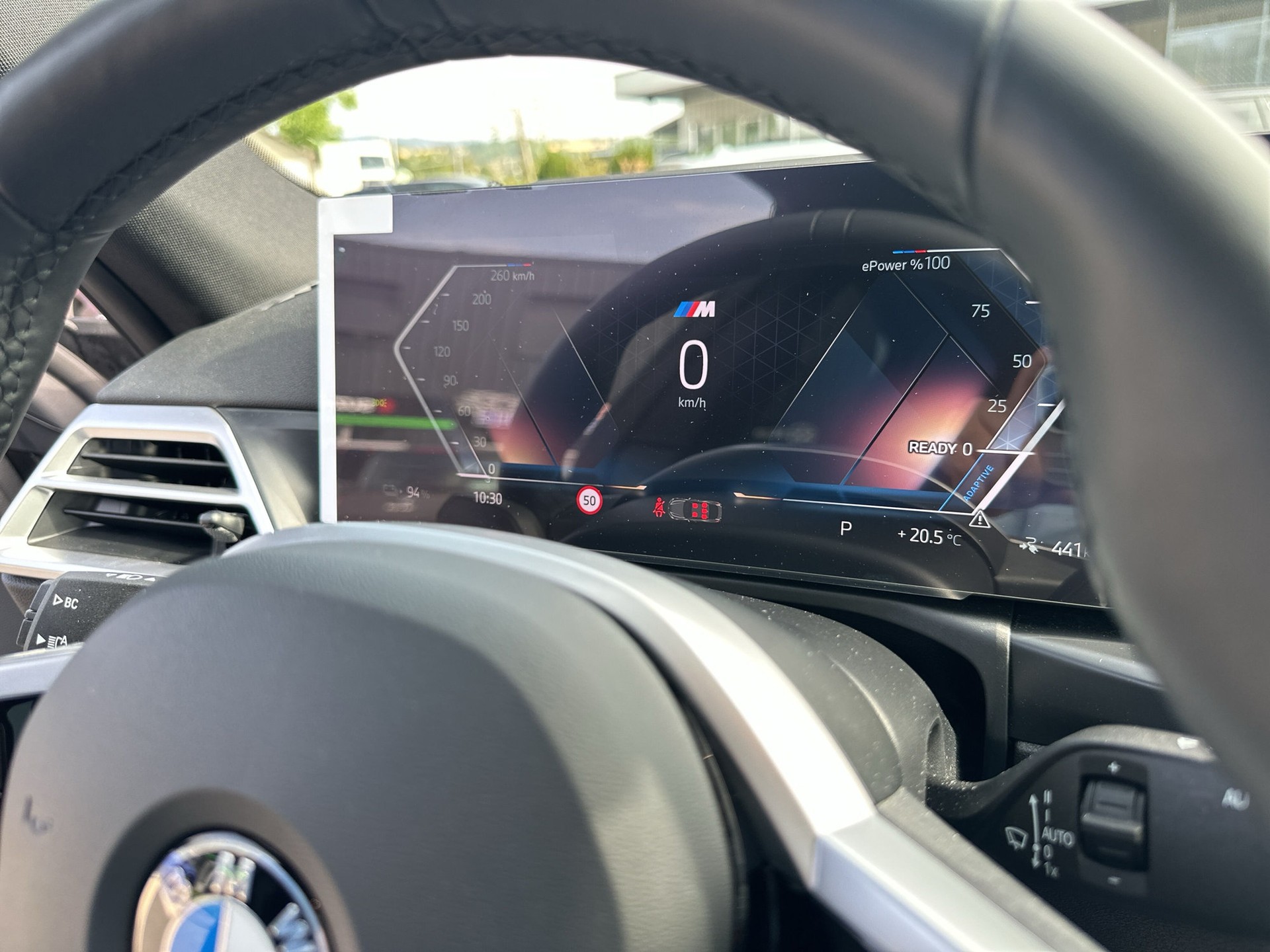 BMW i4 xDrive 40 M Sport Pro-image-13