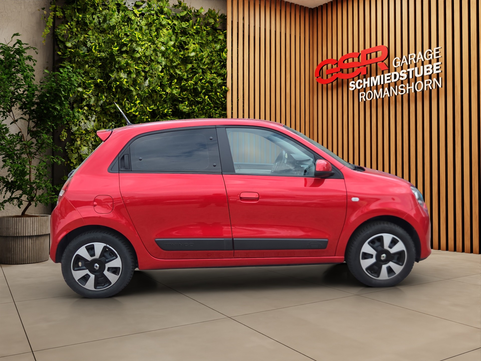 RENAULT Twingo 0.9 90th Anniversary EDC-image-4