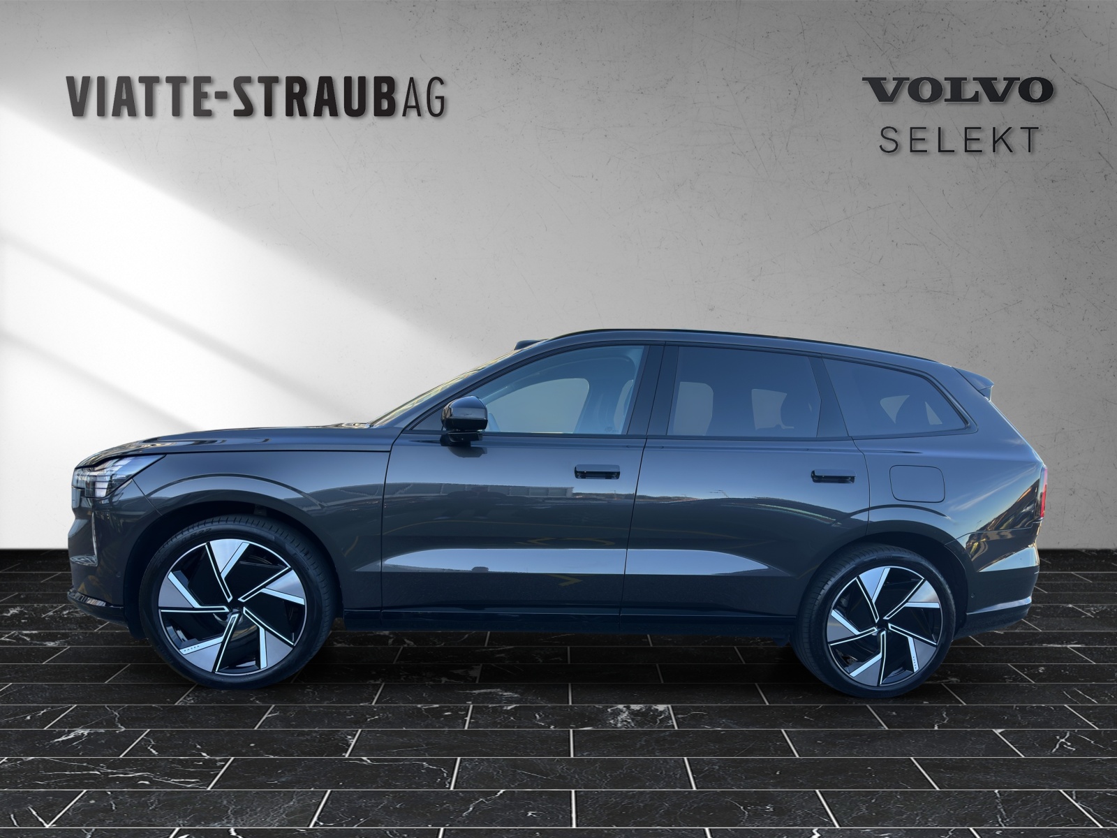 VOLVO EX90 Twin Performance Ultra AWD-showroom-element-1