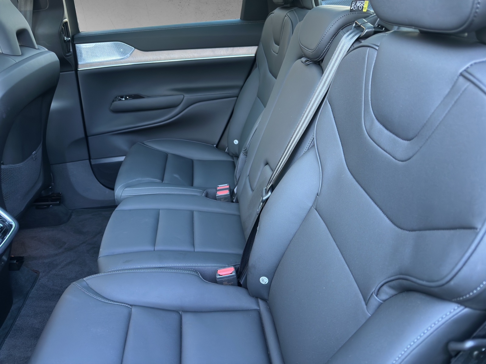 VOLVO EX90 Twin Performance Ultra AWD-image-12