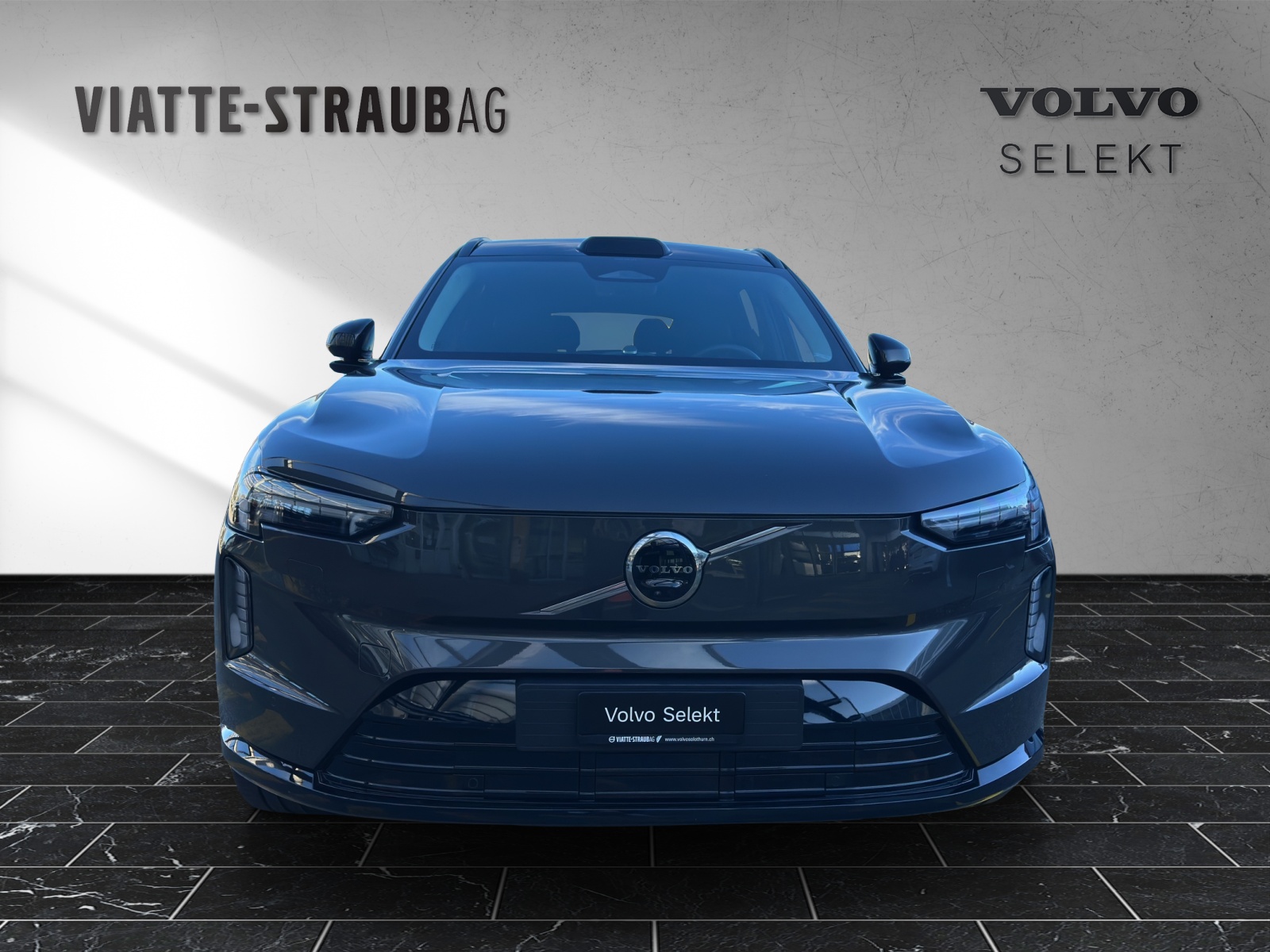VOLVO EX90 Twin Performance Ultra AWD-showroom-element-3
