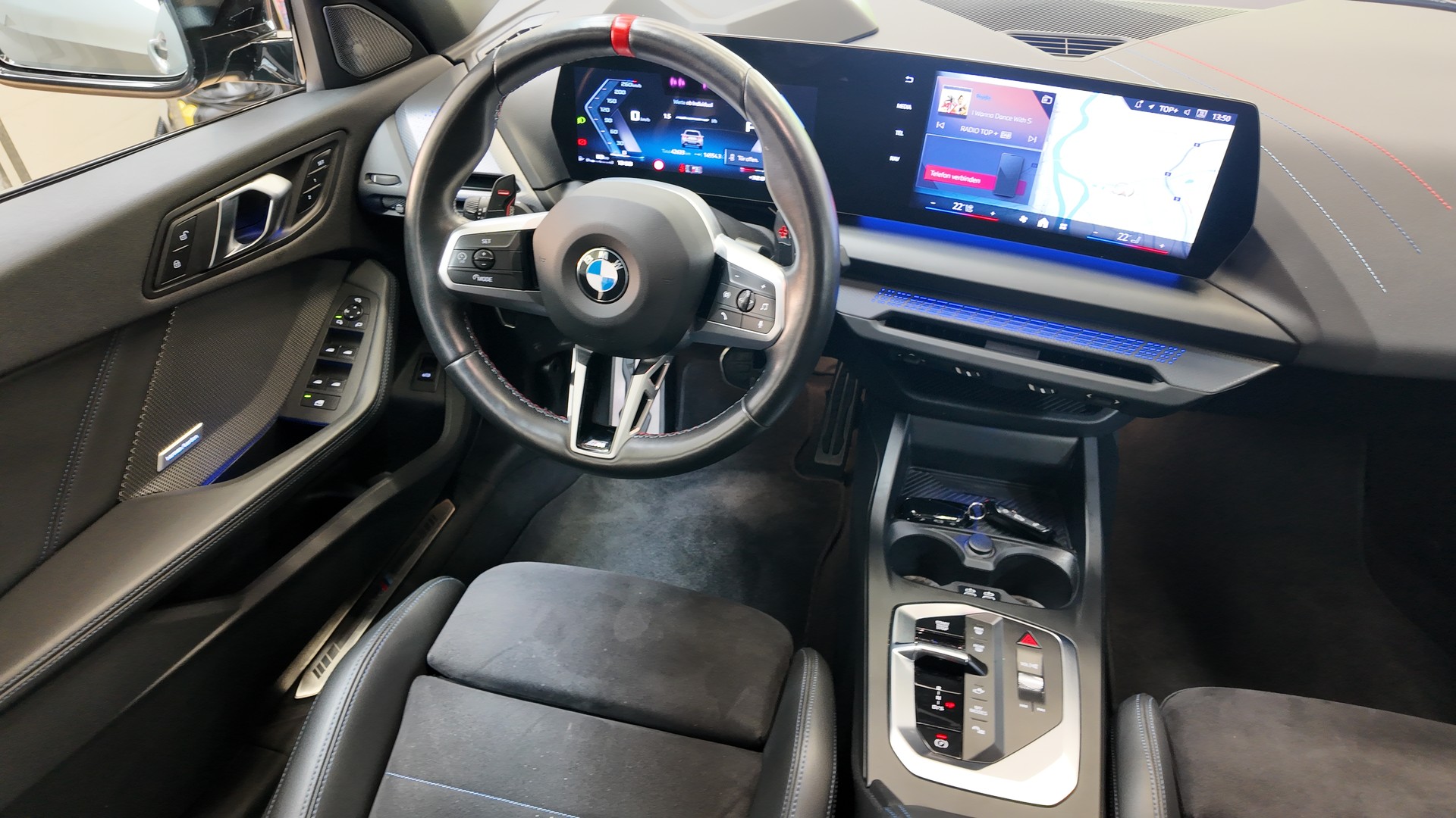 BMW M135 xDrive-image-9