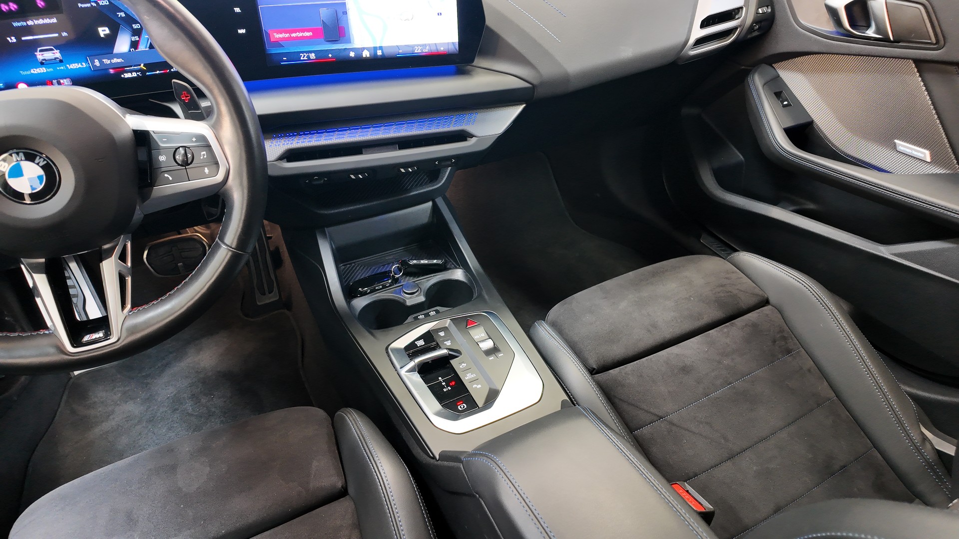 BMW M135 xDrive-image-11