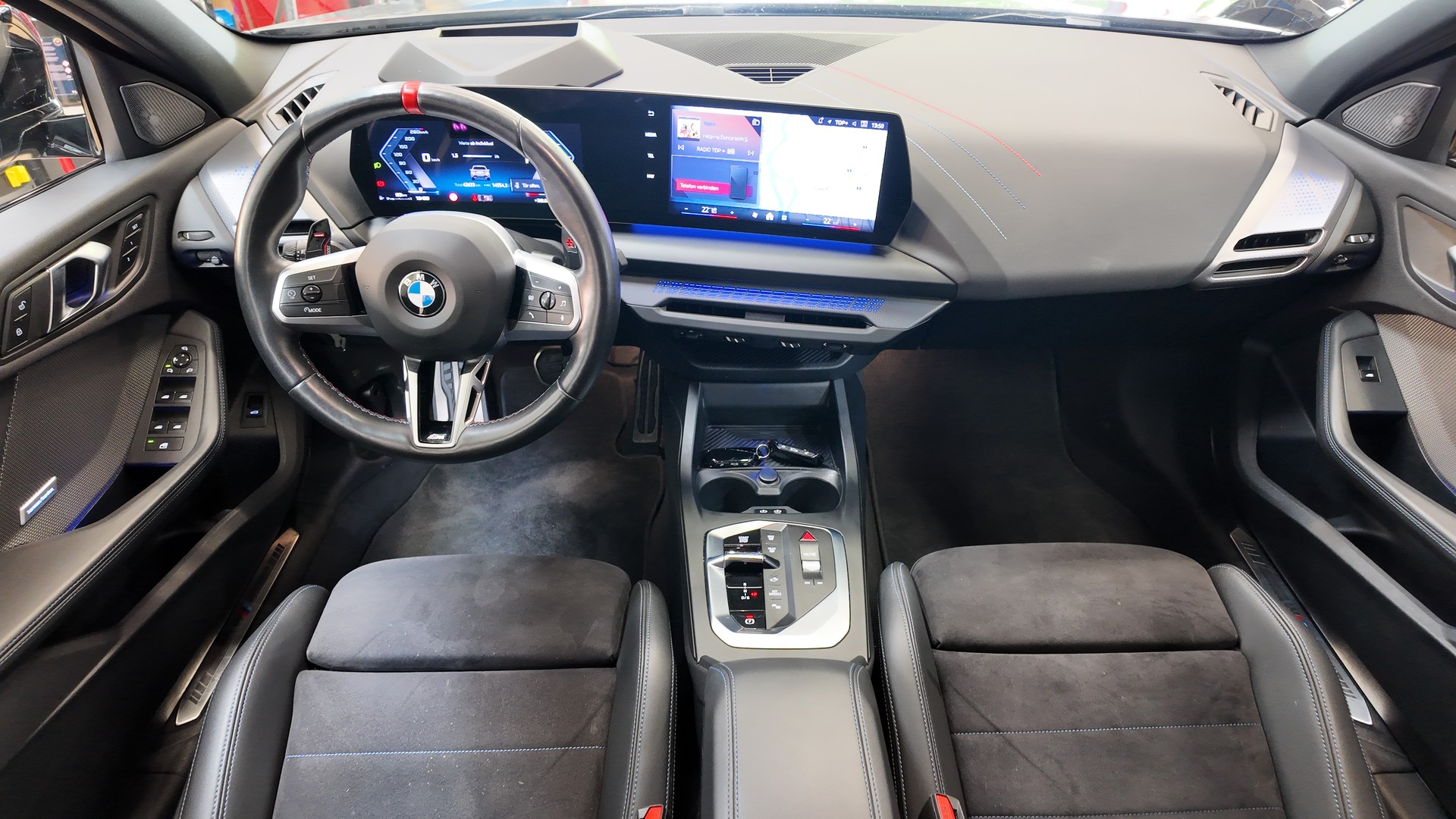 BMW M135 xDrive-image-8