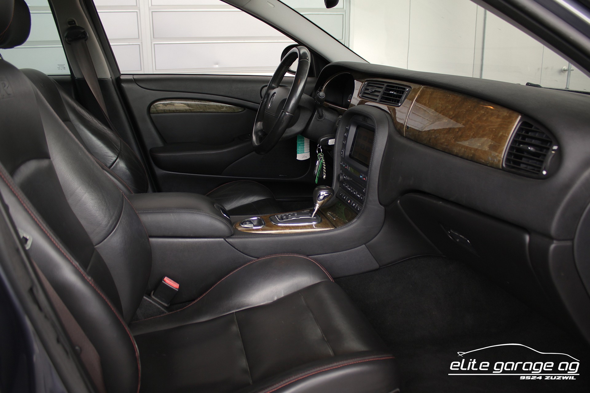 JAGUAR S-Type 4.2 V8 S/C R-image-15