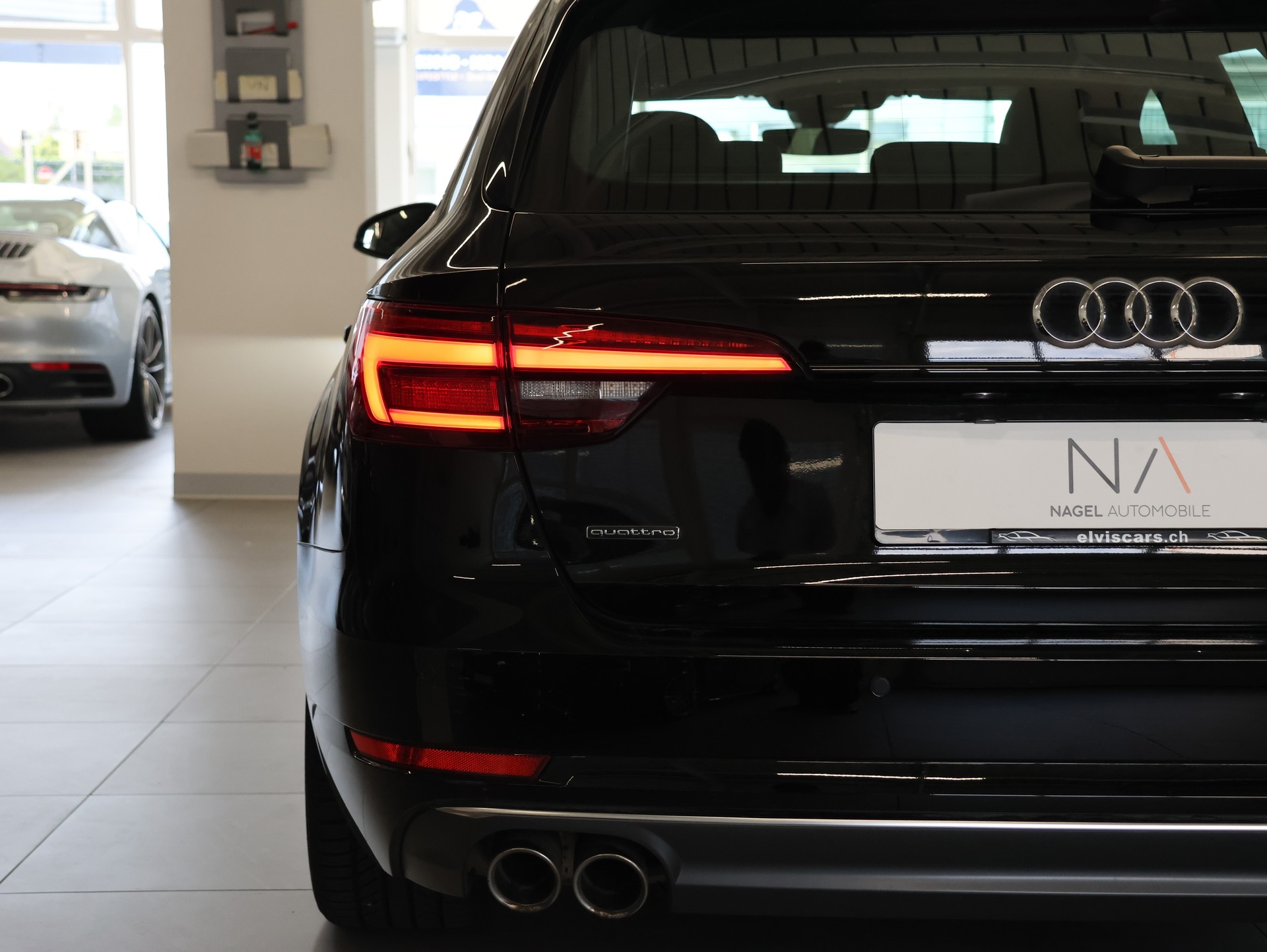 AUDI A4 Avant 2.0 TDI Sport quattro S-tronic *Sitzheizung* *Rückfahrkamera*-image-9