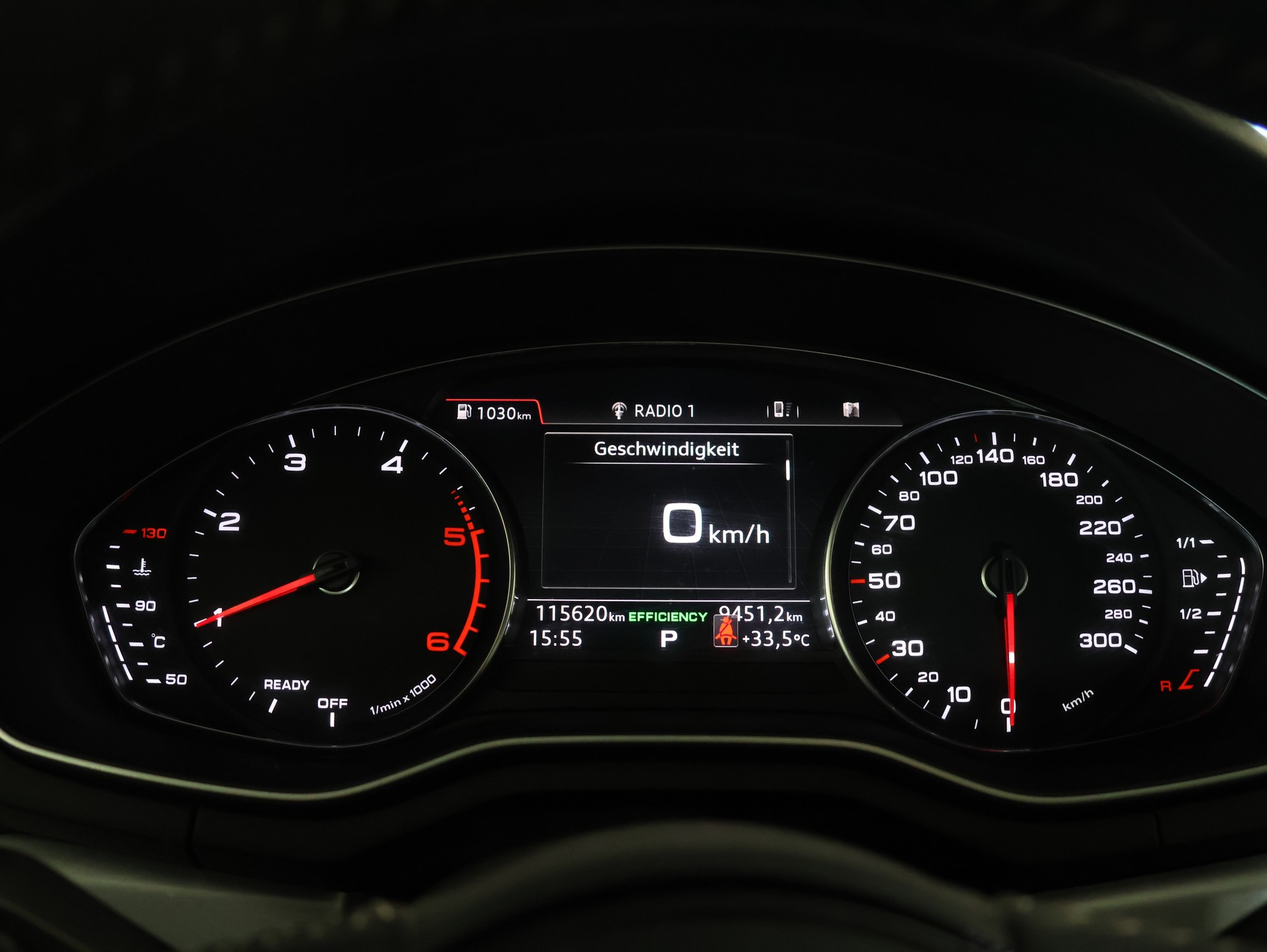 AUDI A4 Avant 2.0 TDI Sport quattro S-tronic *Sitzheizung* *Rückfahrkamera*-image-17