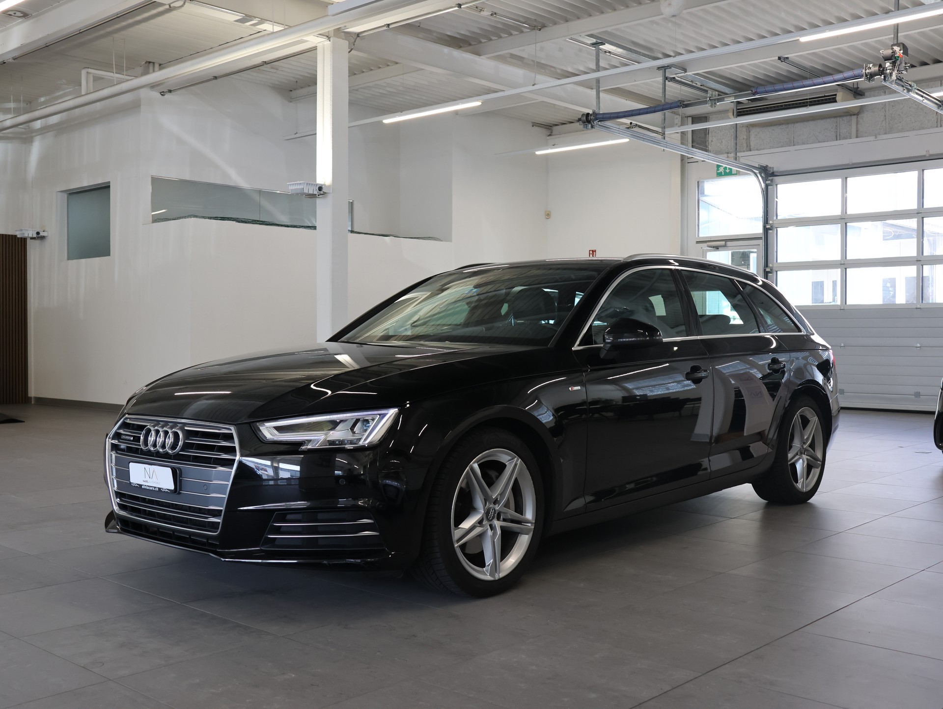 AUDI A4 Avant 2.0 TDI Sport quattro S-tronic *Sitzheizung* *Rückfahrkamera*-image-3