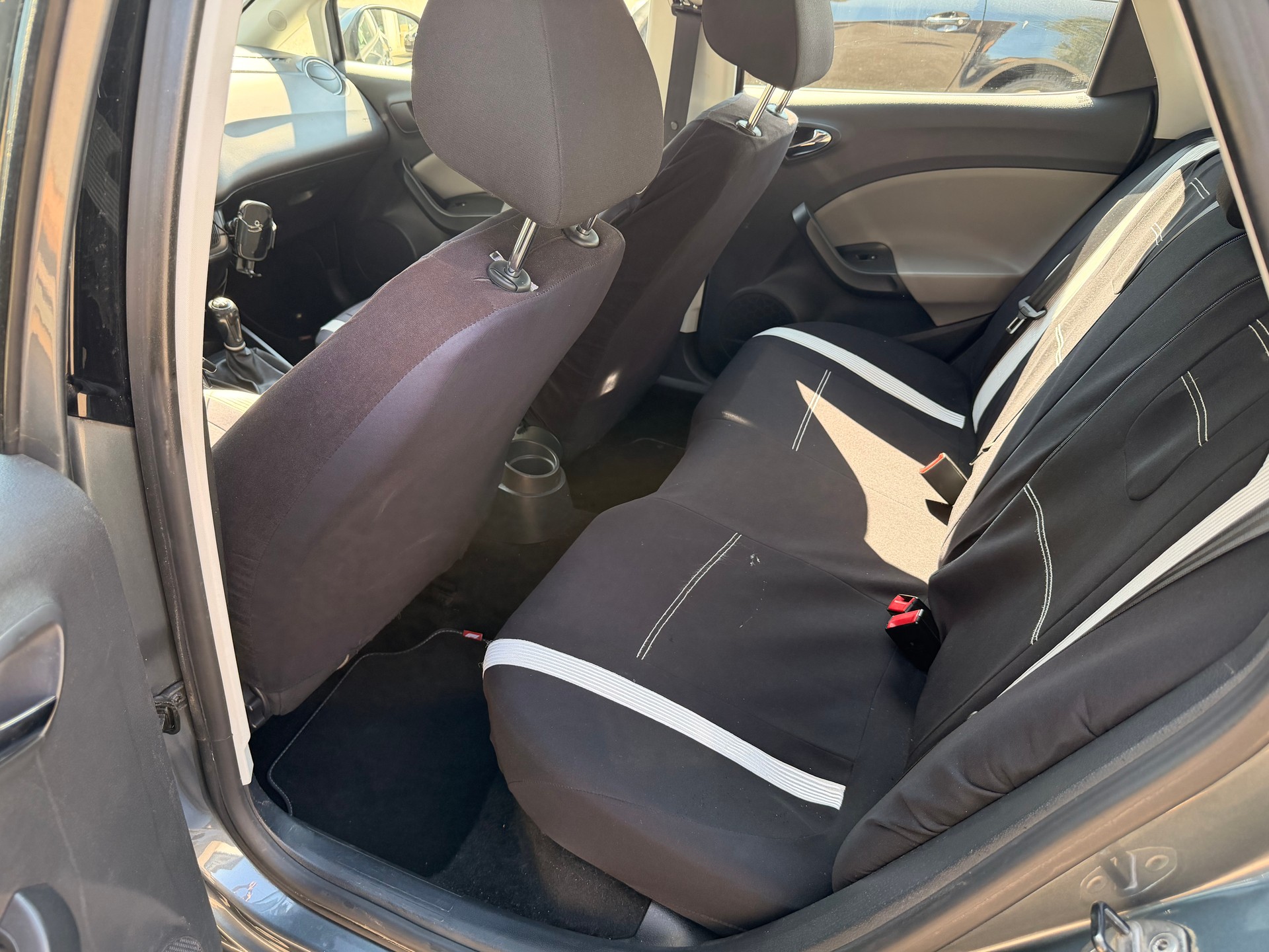 SEAT Ibiza 1.2 TSI Style-image-8