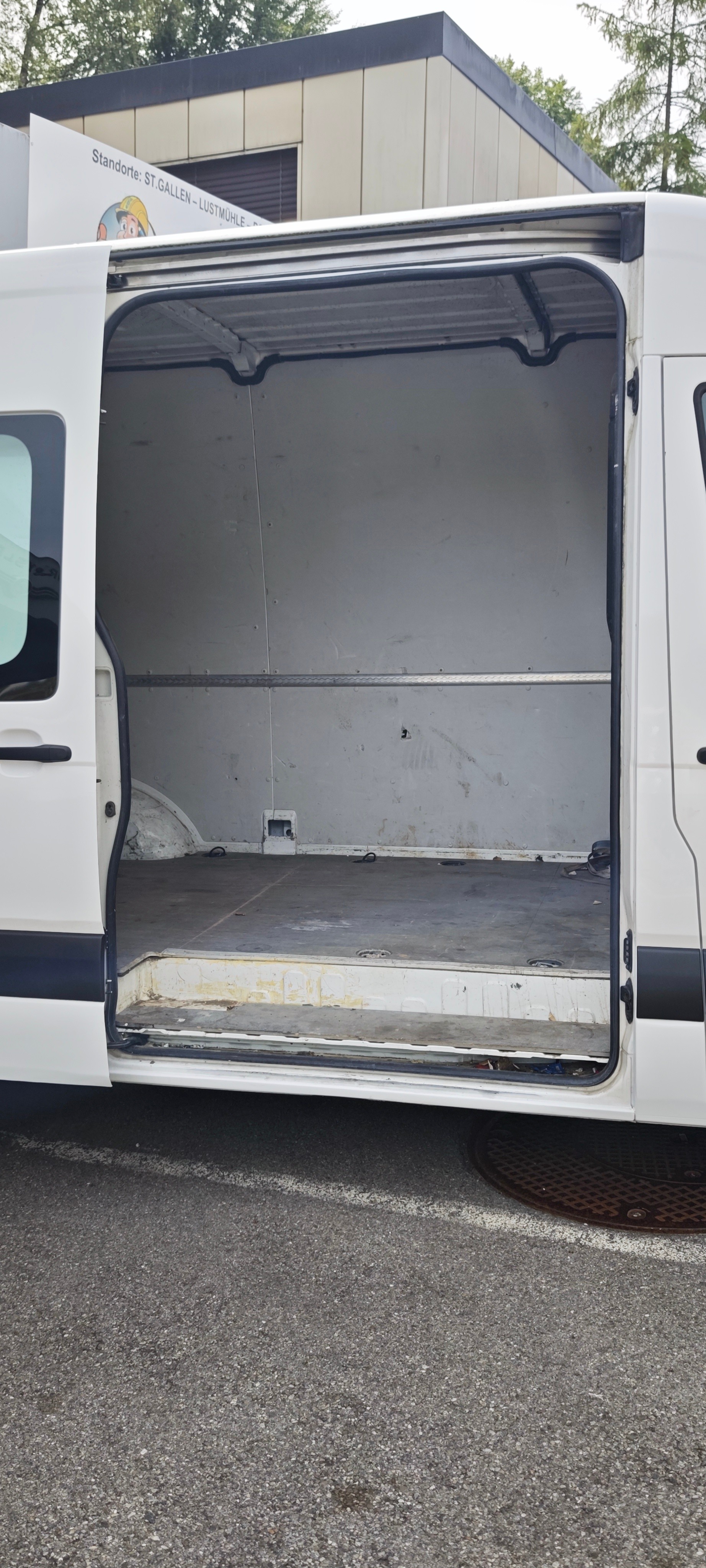 HYUNDAI H350 2.5 CRDi Amplia L2-image-8