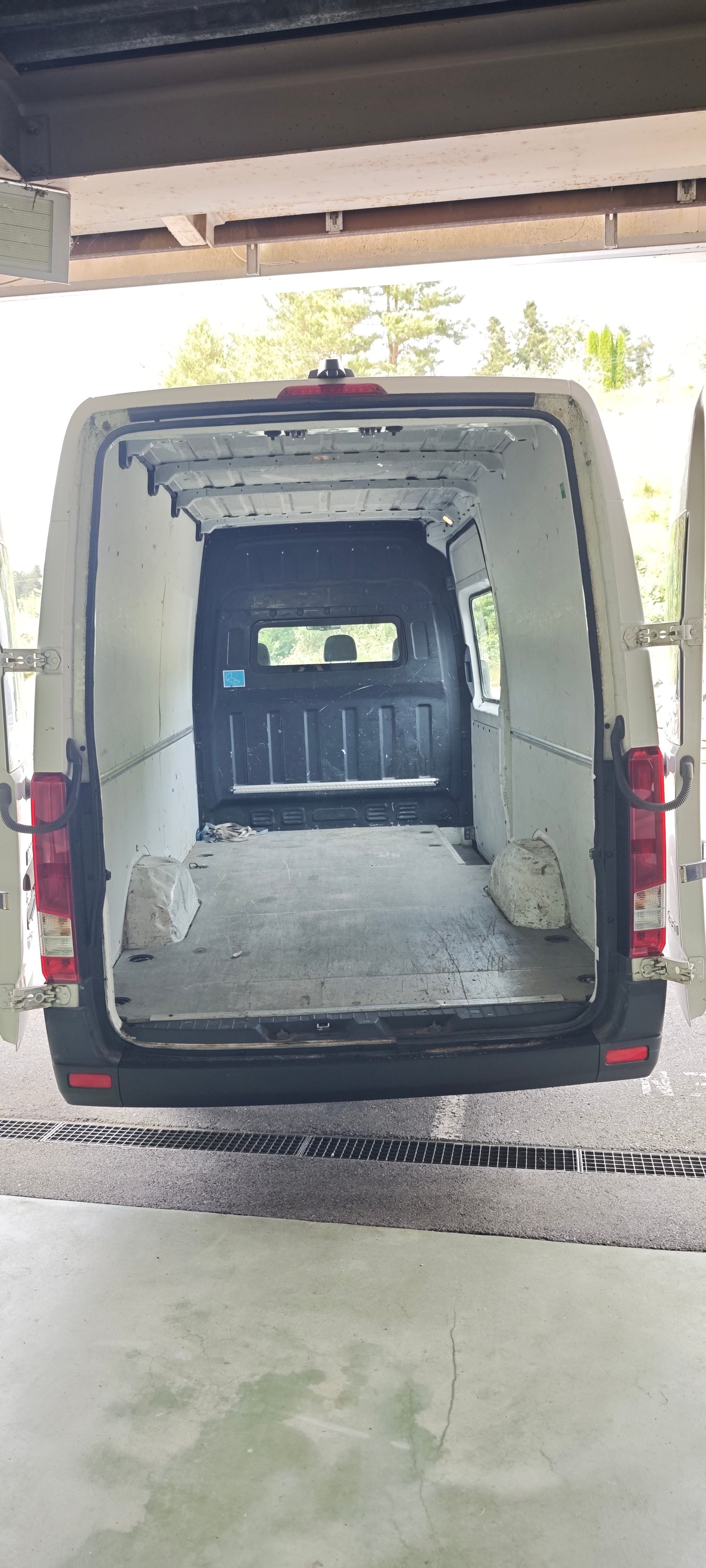 HYUNDAI H350 2.5 CRDi Amplia L2-image-7