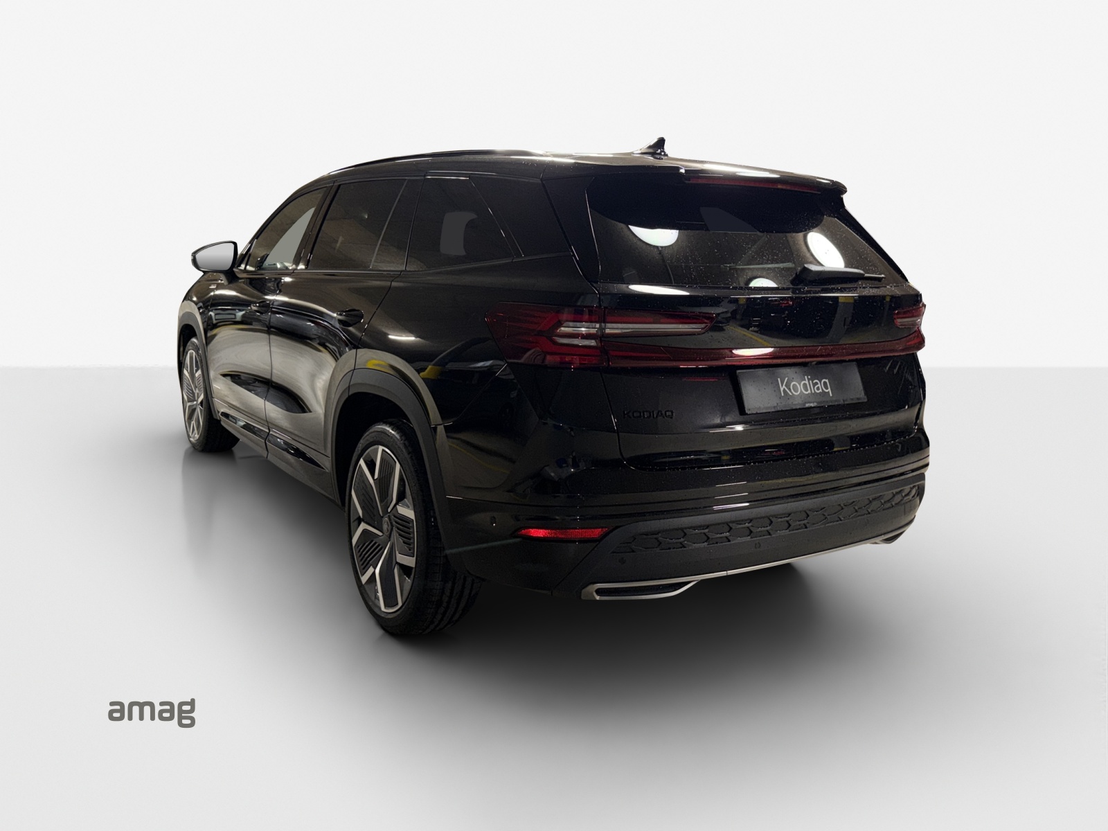 SKODA Kodiaq Sportline-showroom-element-2